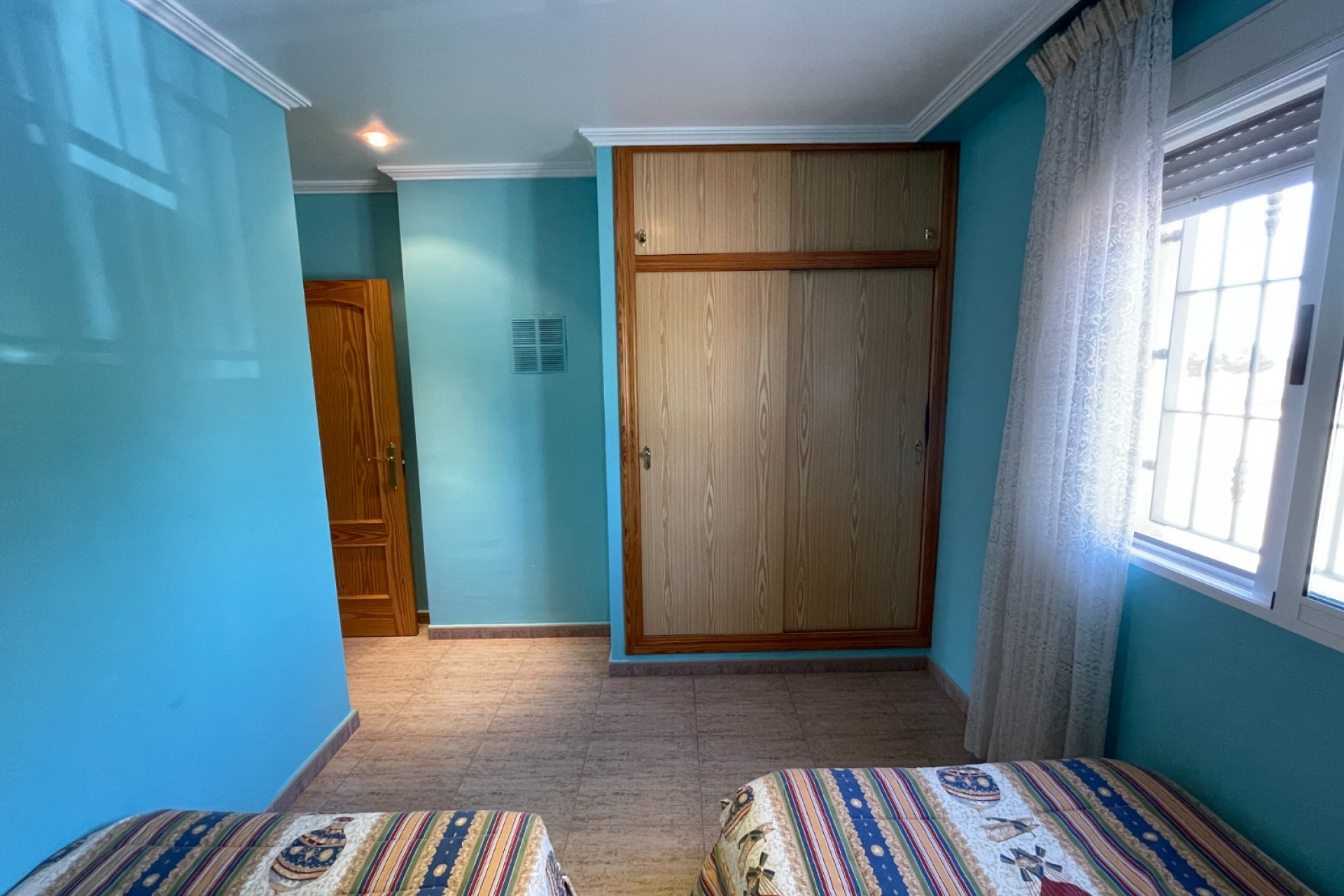 Reventa - Villa -
Crevillent - Inland