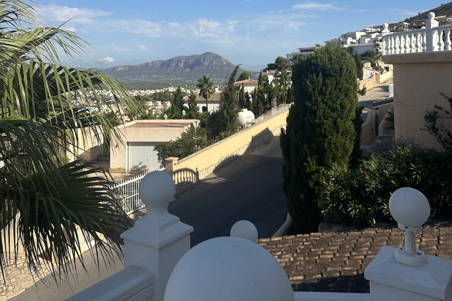 Reventa - Villa -
Cumbre del Sol - Costa Blanca