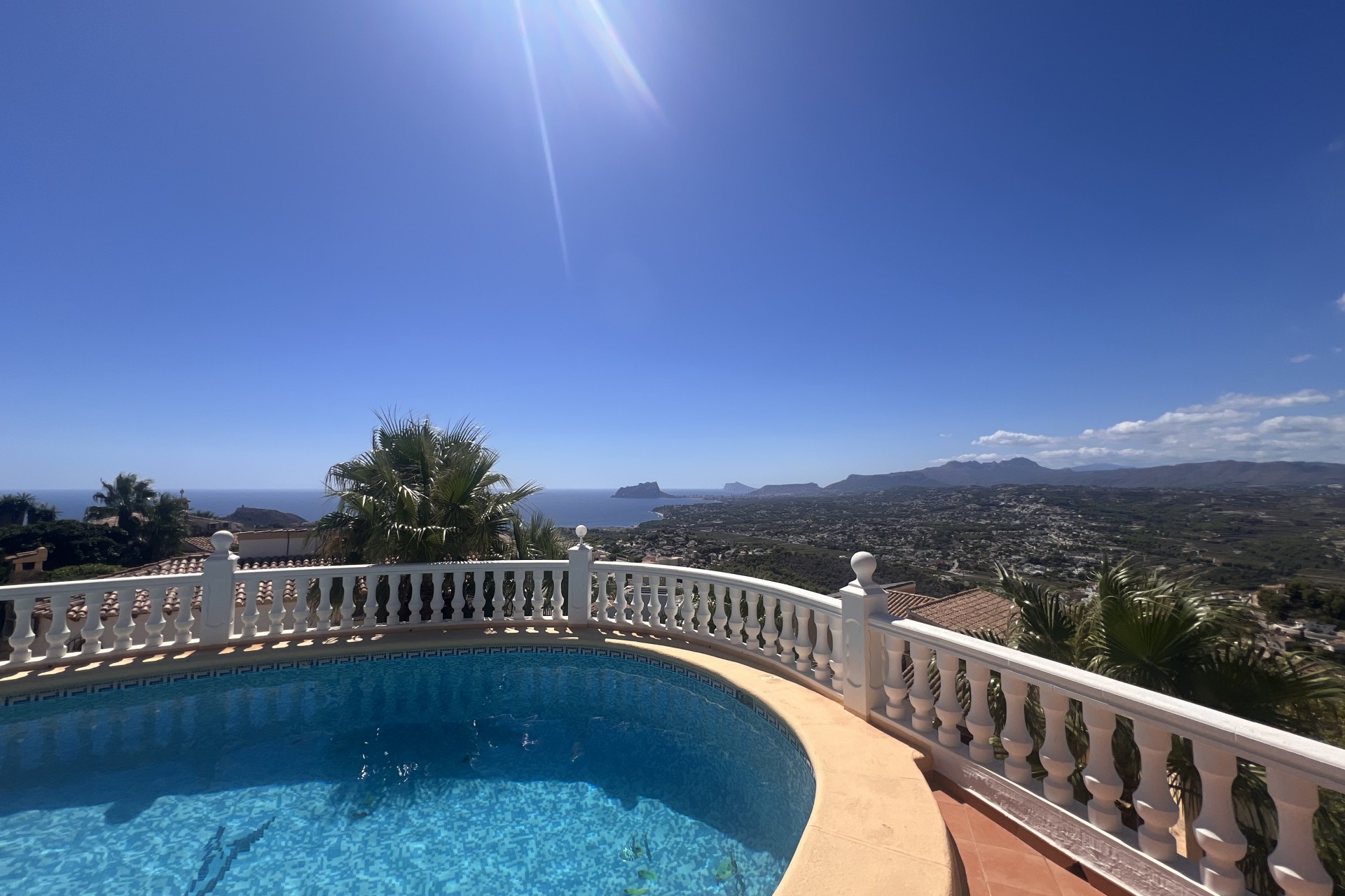 Reventa - Villa -
Cumbre del Sol - Costa Blanca