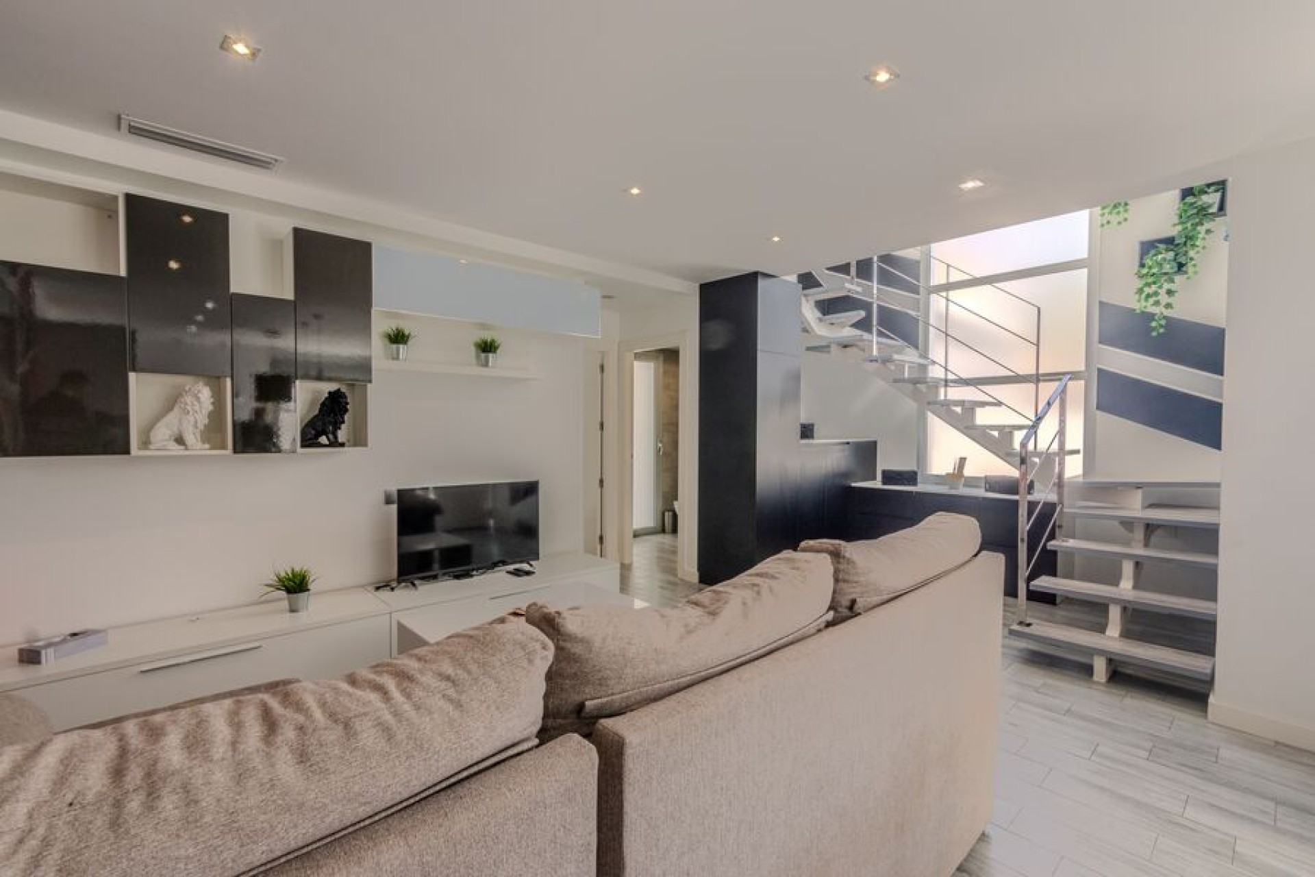 Reventa - Villa -
Daya Vieja - Costa Blanca