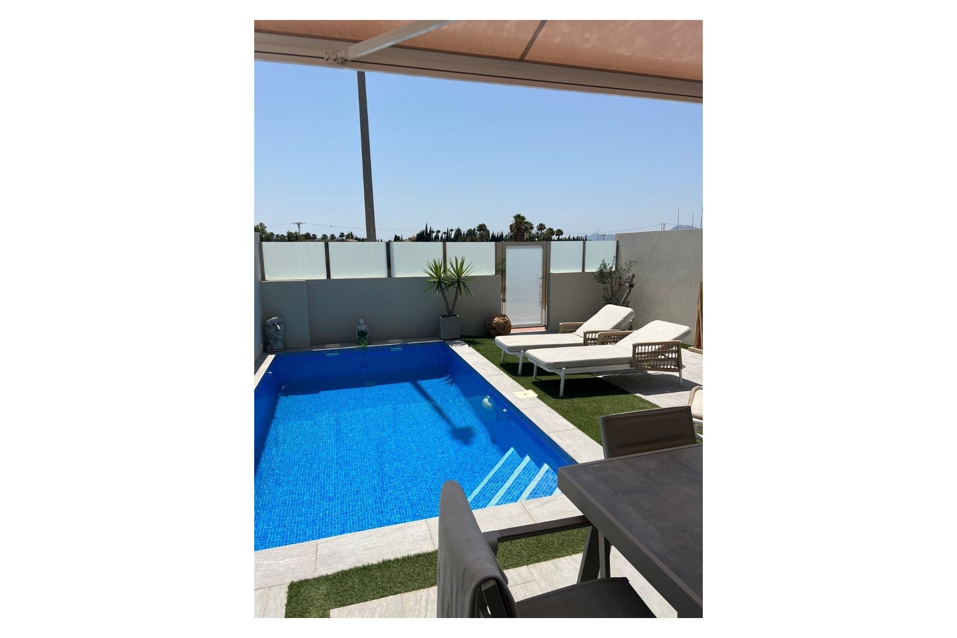 Reventa - Villa -
Daya Vieja - Costa Blanca