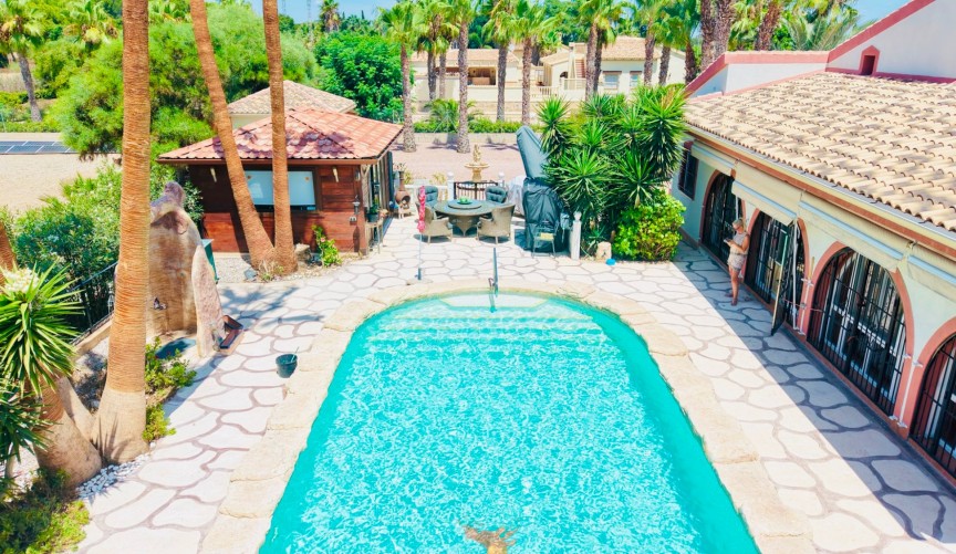 Reventa - Villa -
Daya Vieja - Costa Blanca