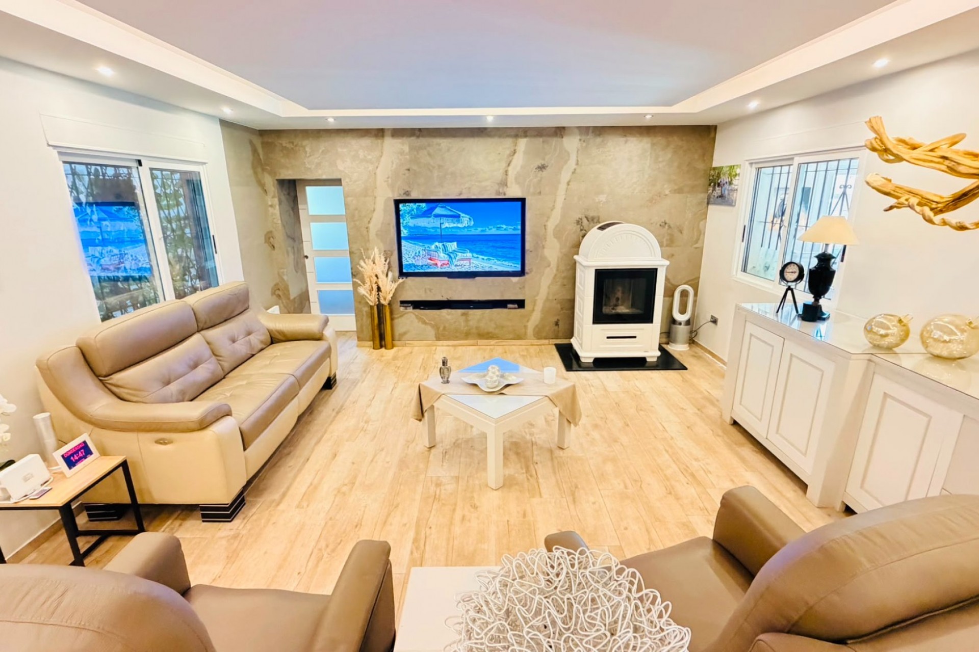 Reventa - Villa -
Daya Vieja - Costa Blanca