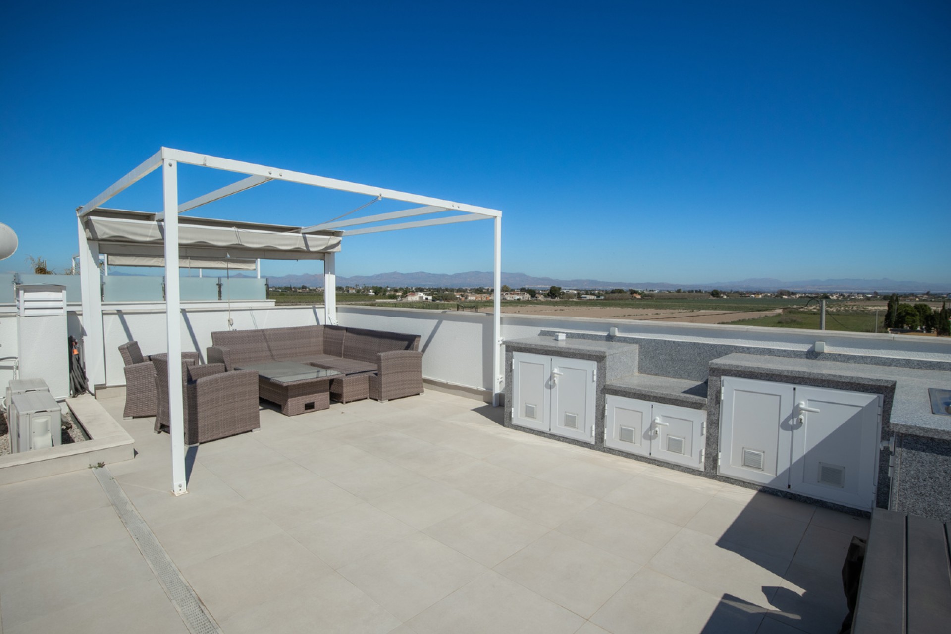 Reventa - Villa -
Daya Vieja