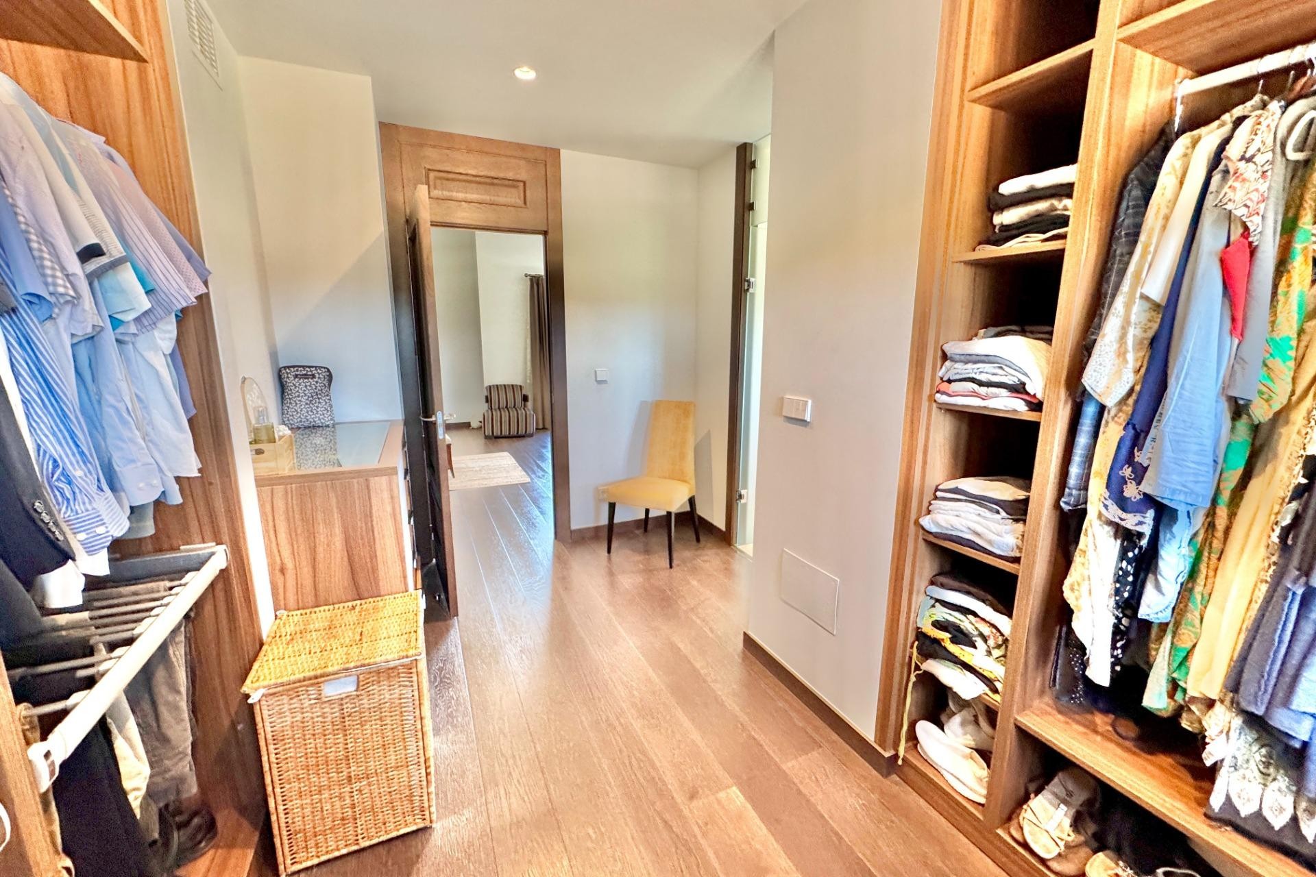 Reventa - Villa -
Dolores - Comunidad Valenciana