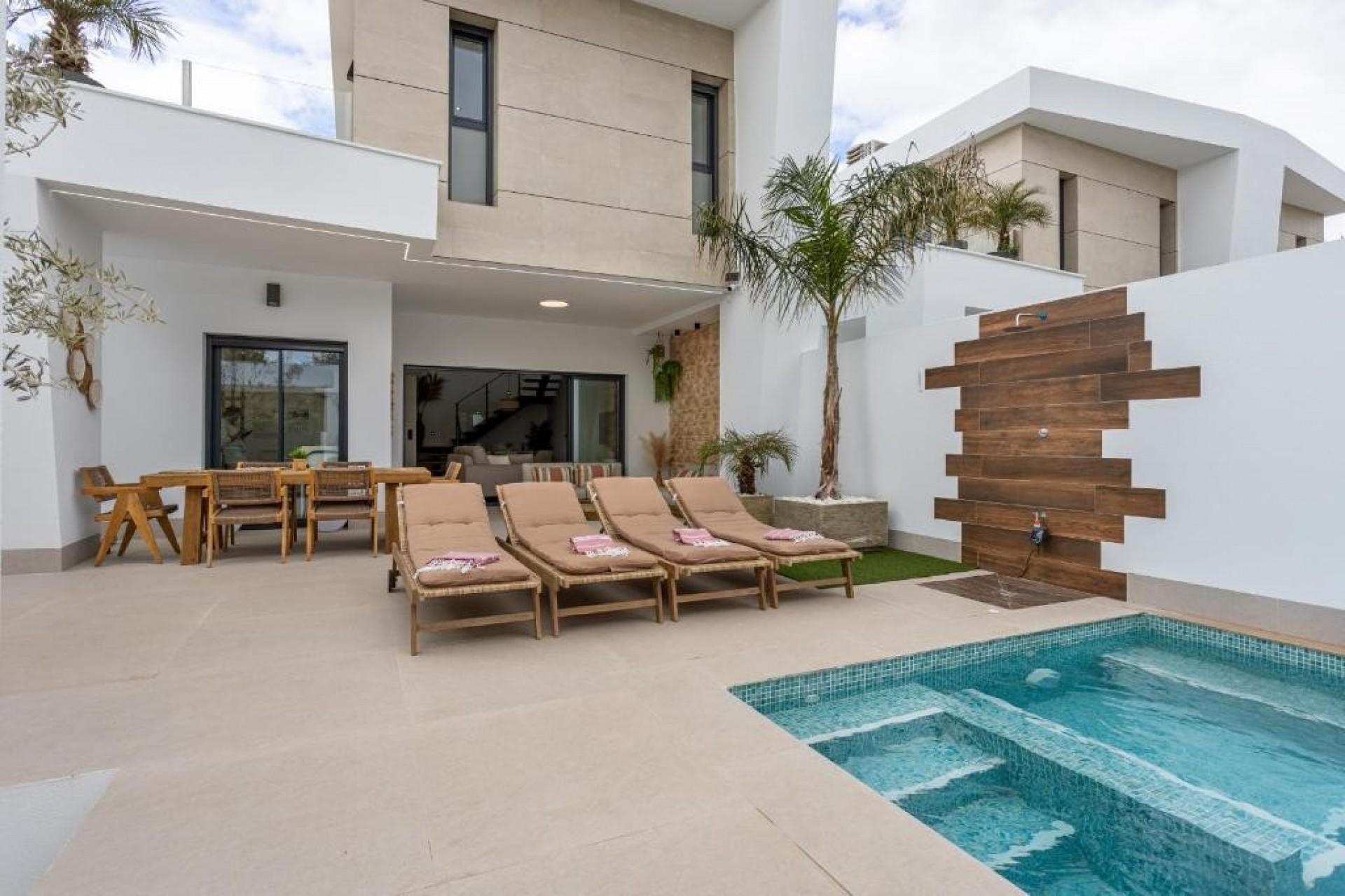 Reventa - Villa -
Dolores - Costa Blanca