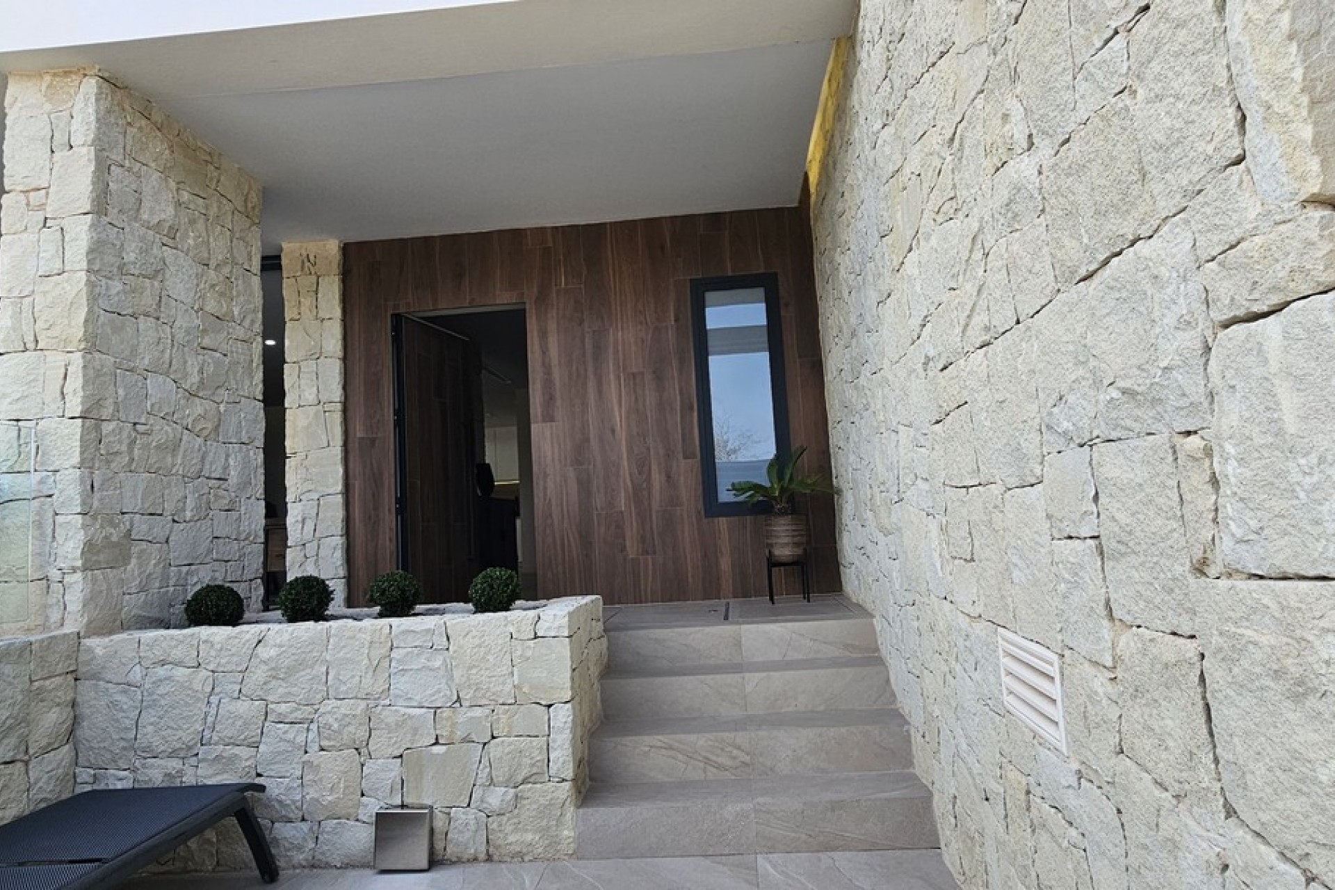 Reventa - Villa -
Dolores - Sector 4