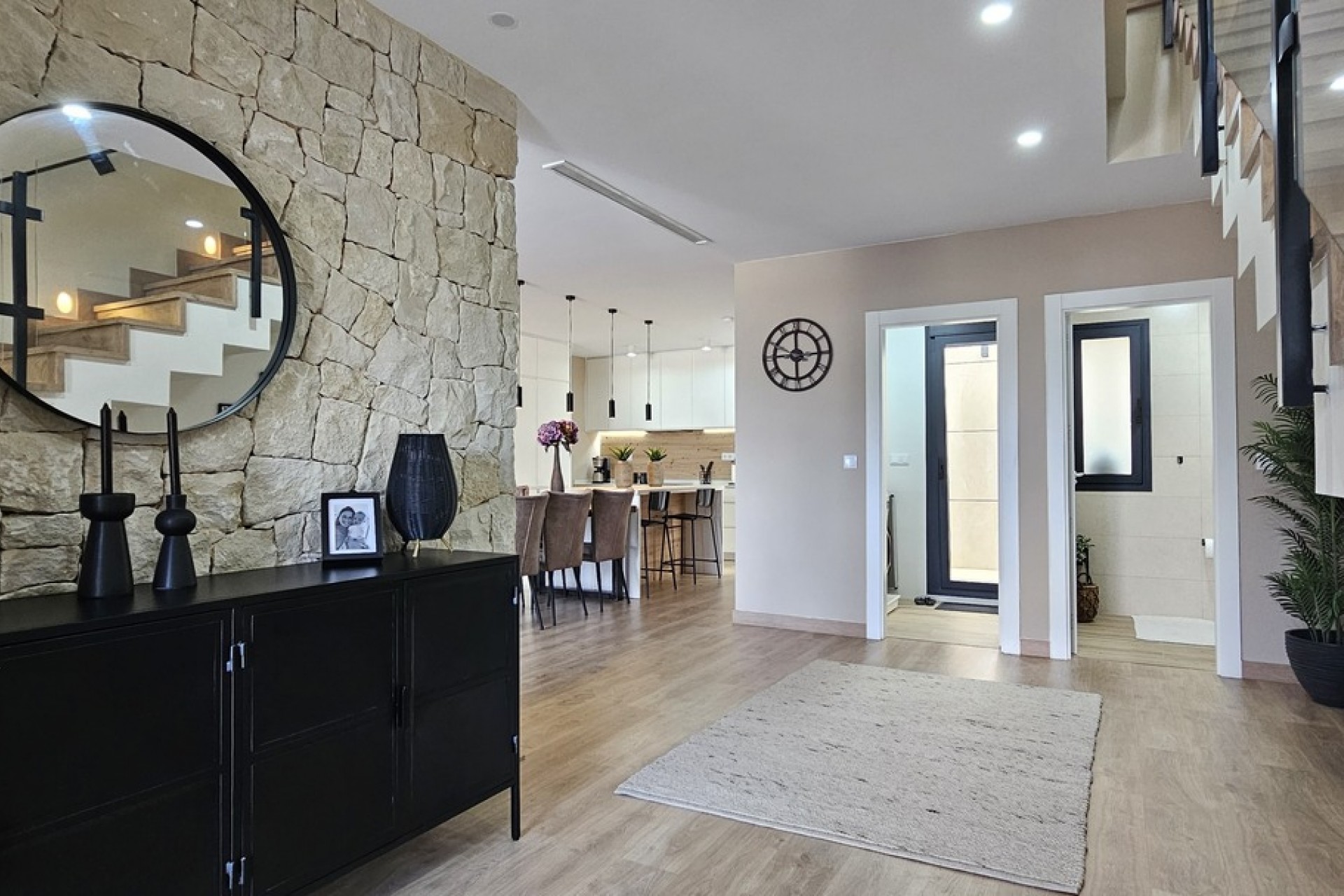 Reventa - Villa -
Dolores - Sector 4