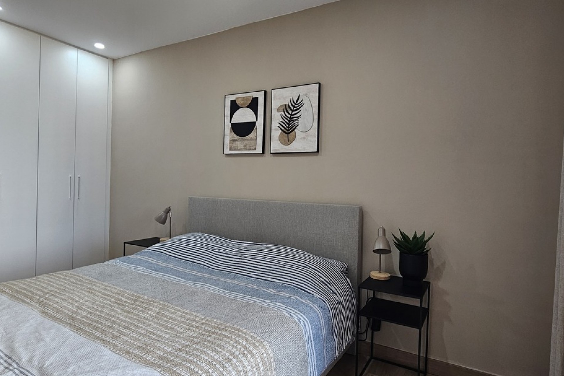 Reventa - Villa -
Dolores - Sector 4