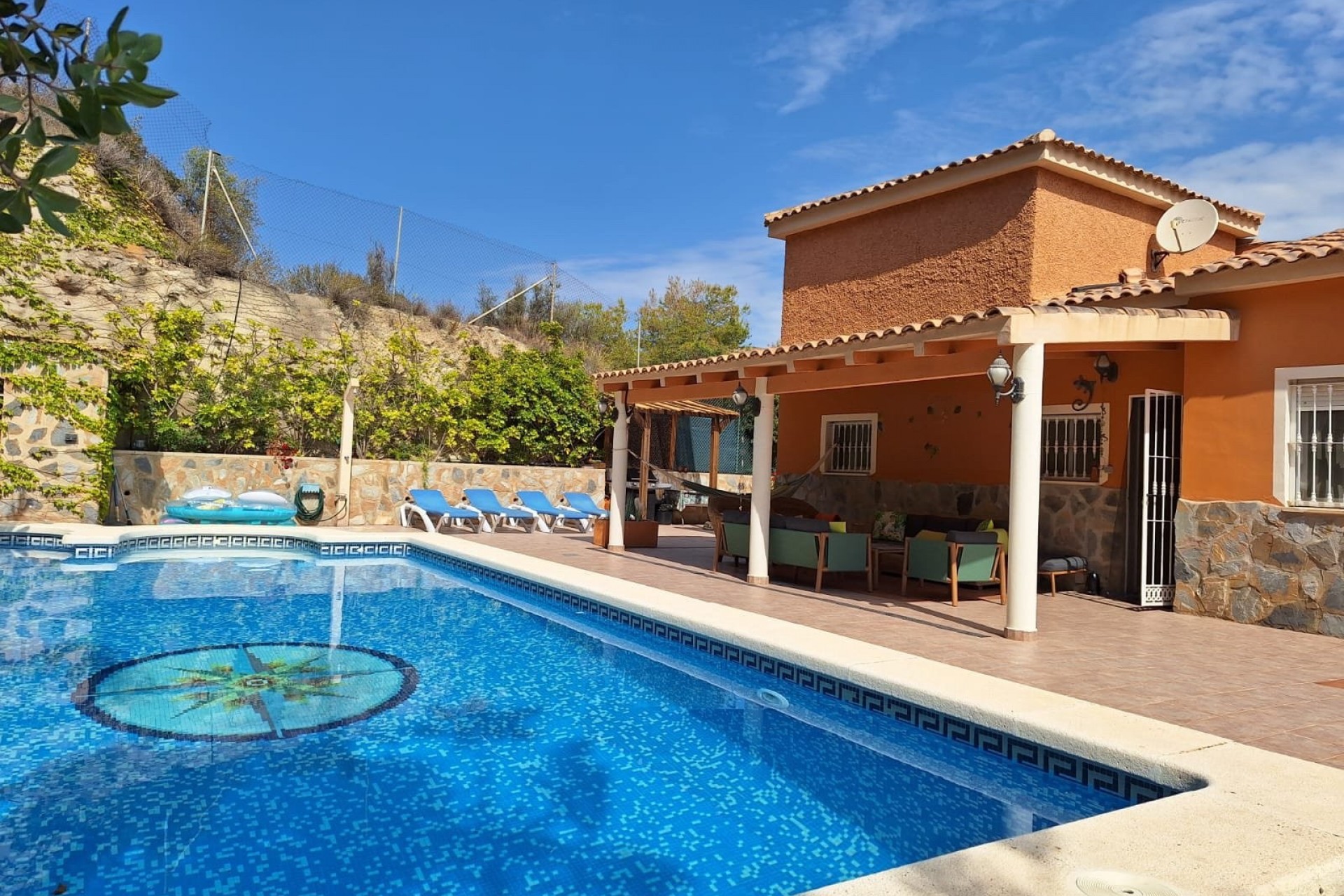 Reventa - Villa -
El Campello - Costa Blanca