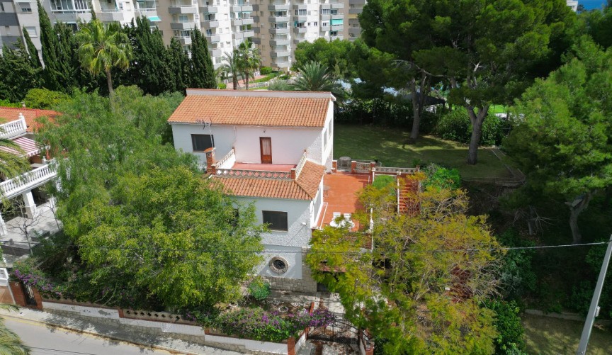 Reventa - Villa -
El Campello - Costa Blanca