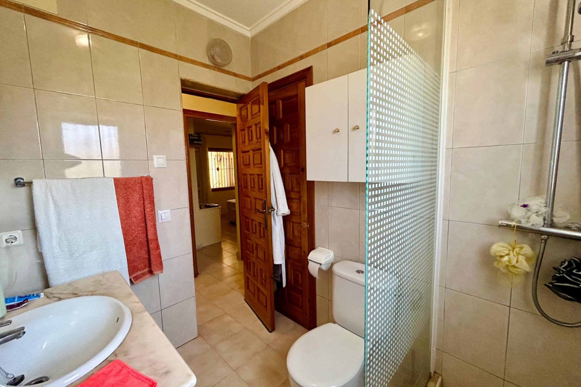 Reventa - Villa -
El Chaparral - Inland