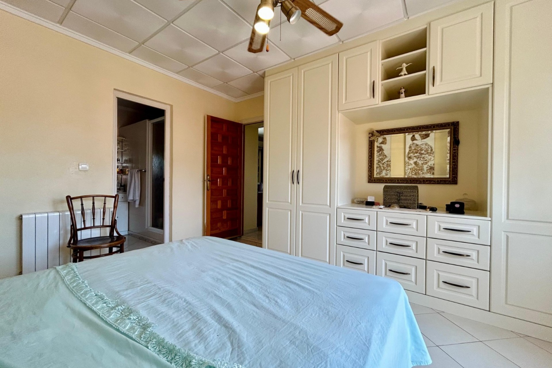 Reventa - Villa -
El Chaparral - Inland