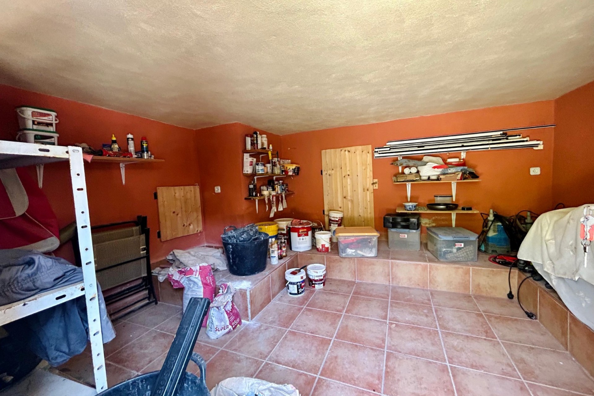 Reventa - Villa -
El Chaparral - Inland