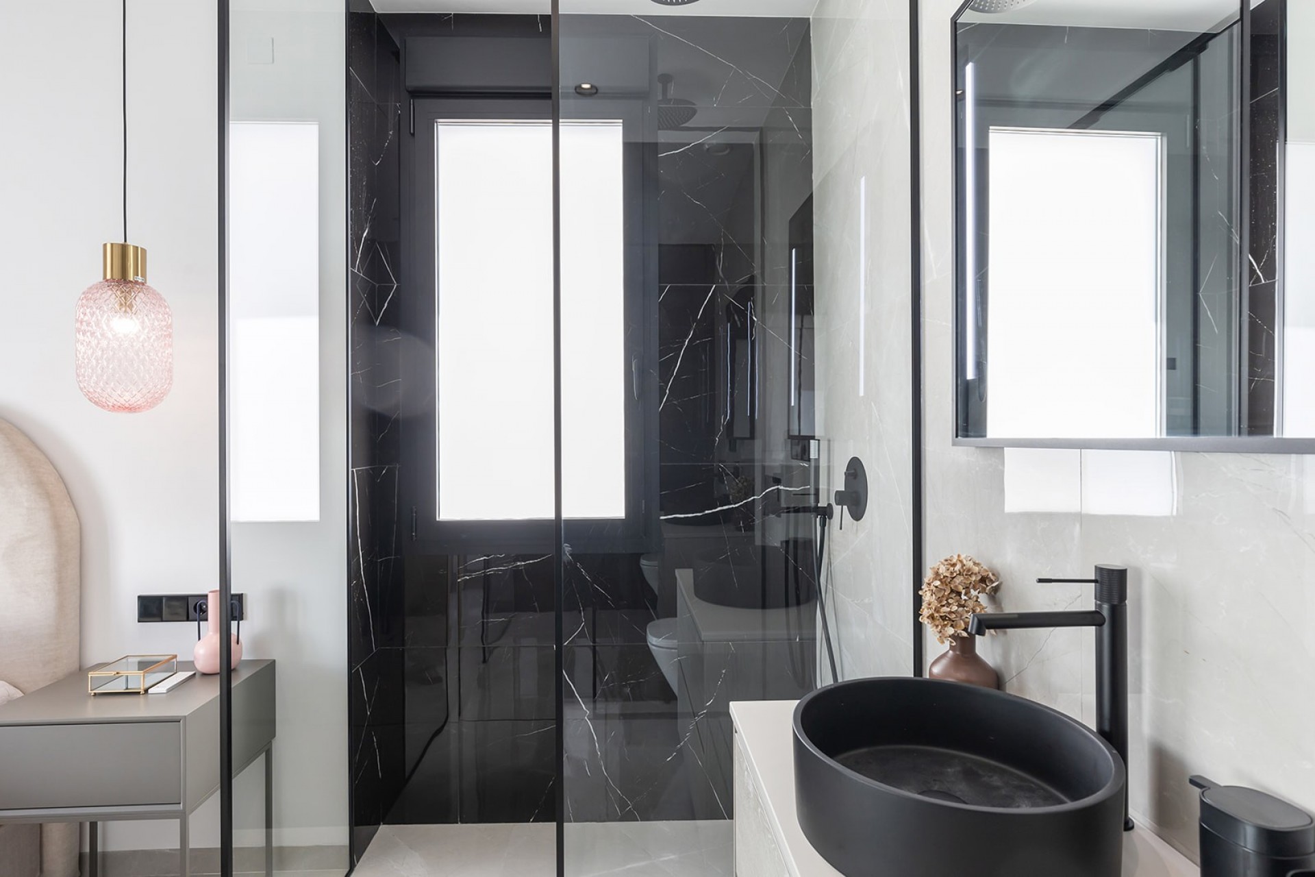 Reventa - Villa -
El Chaparral - Inland