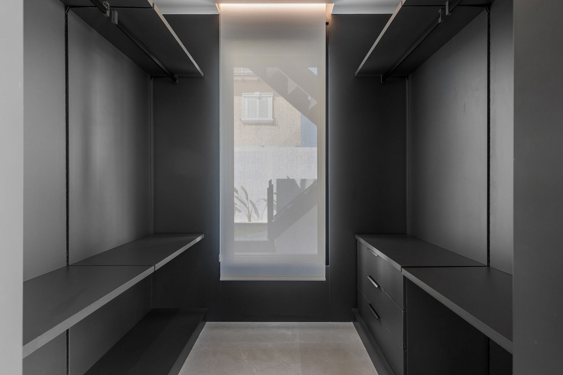 Reventa - Villa -
El Chaparral - Inland