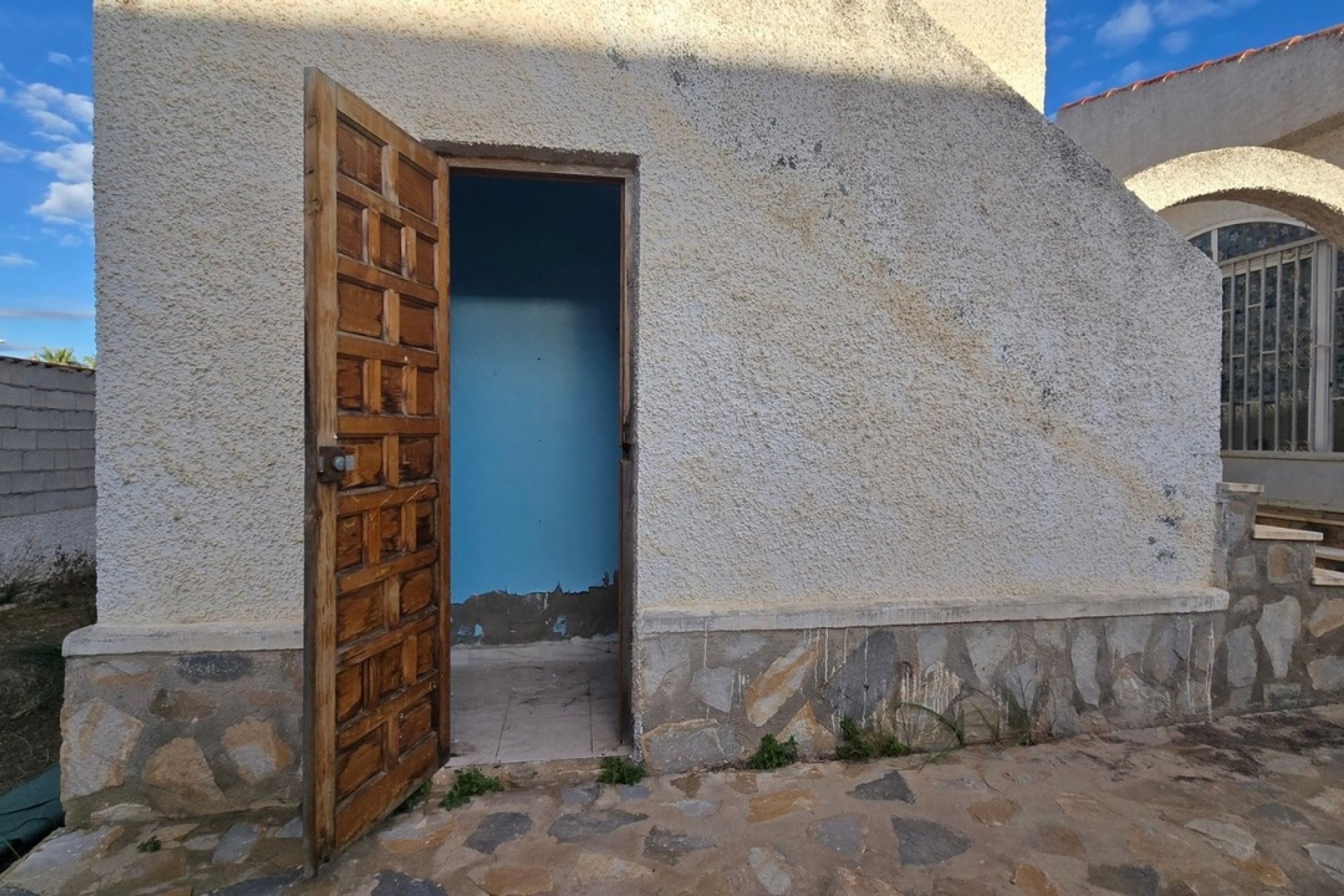 Reventa - Villa -
El Chaparral - Inland