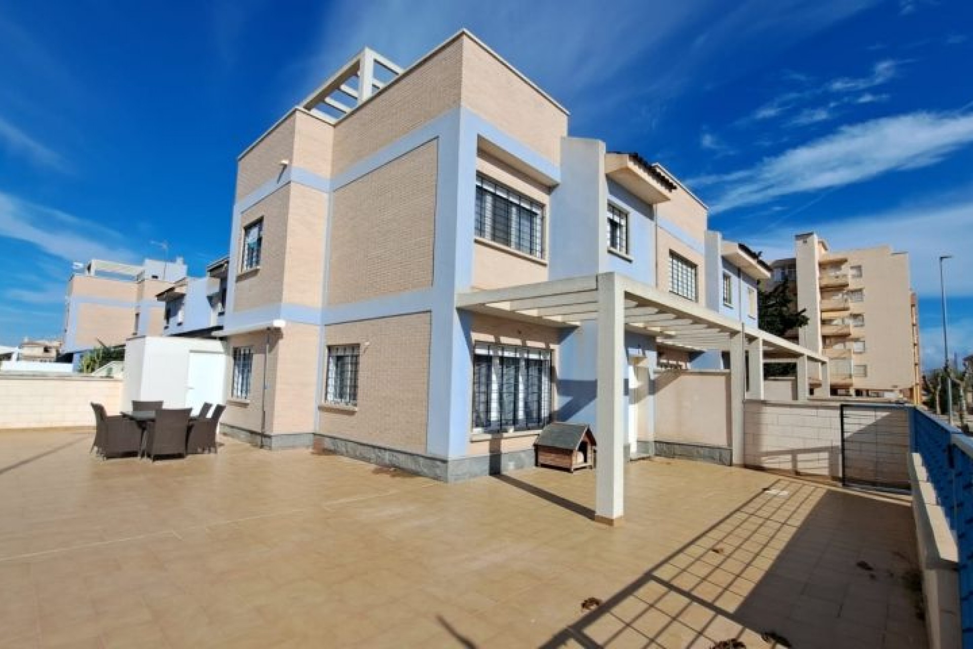 Reventa - Villa -
El Mojon - Costa Blanca