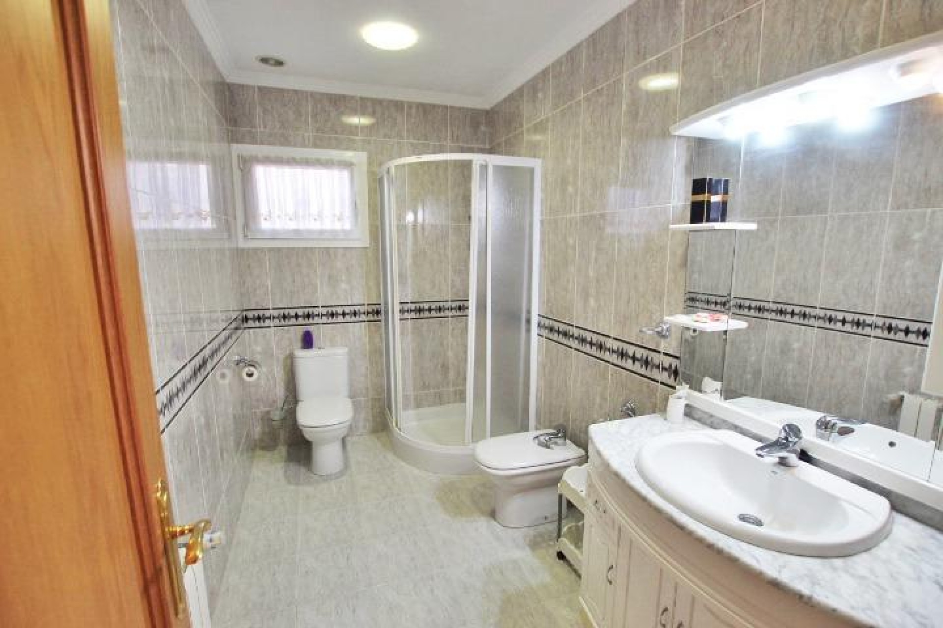 Reventa - Villa -
Elche - Altabix