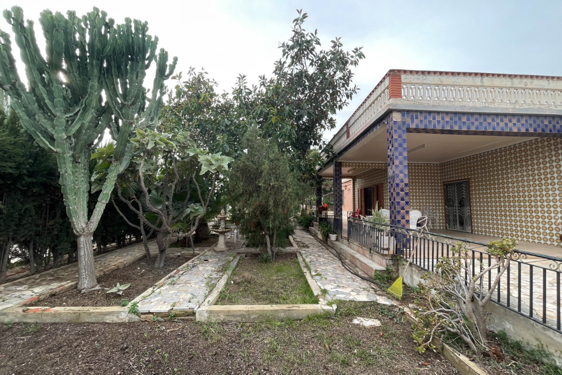 Reventa - Villa -
Elche - Costa Blanca