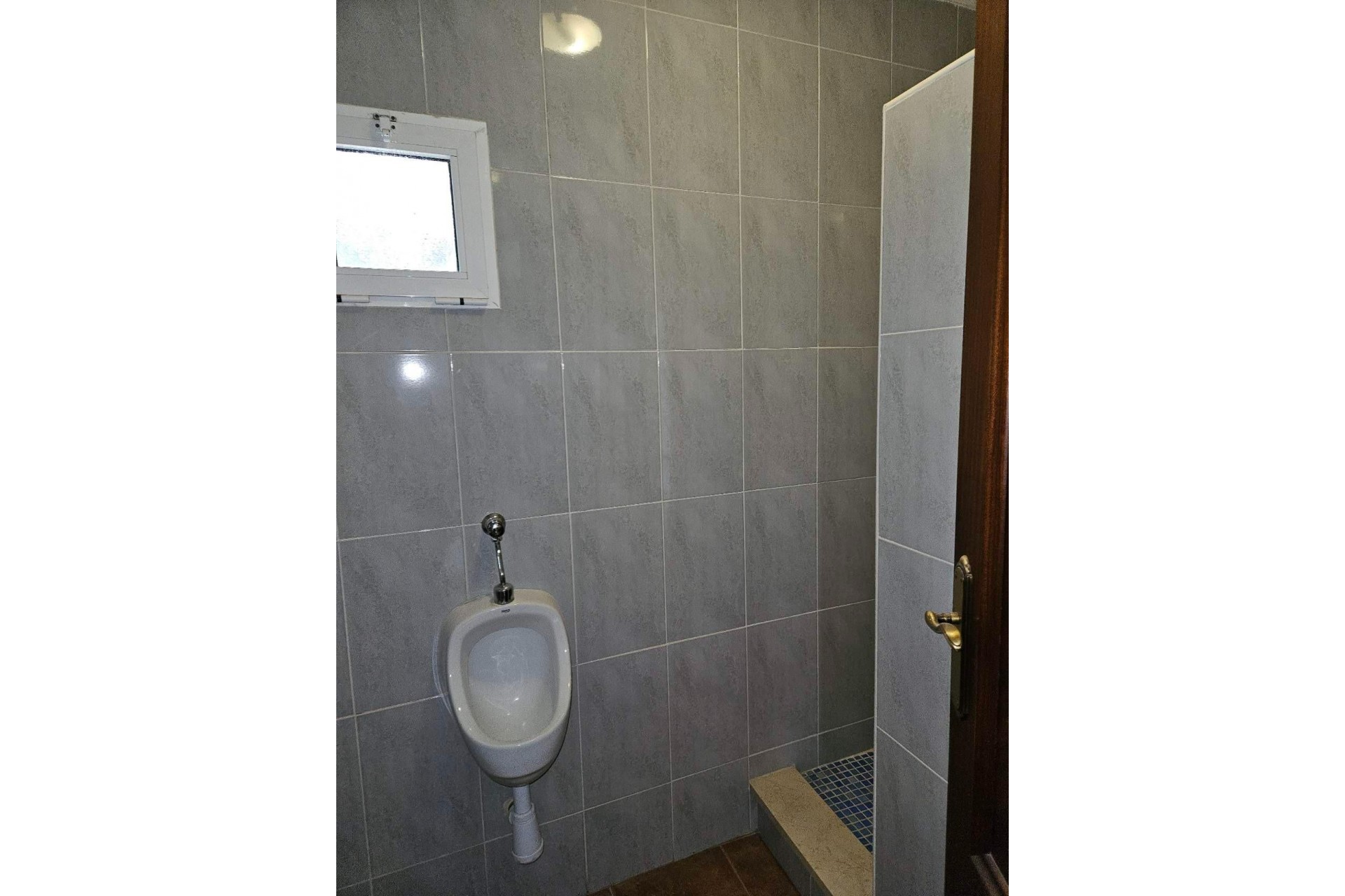 Reventa - Villa -
Elda - 03600