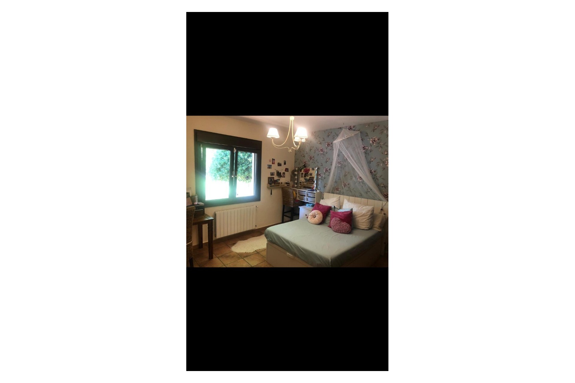 Reventa - Villa -
Elda - Inland