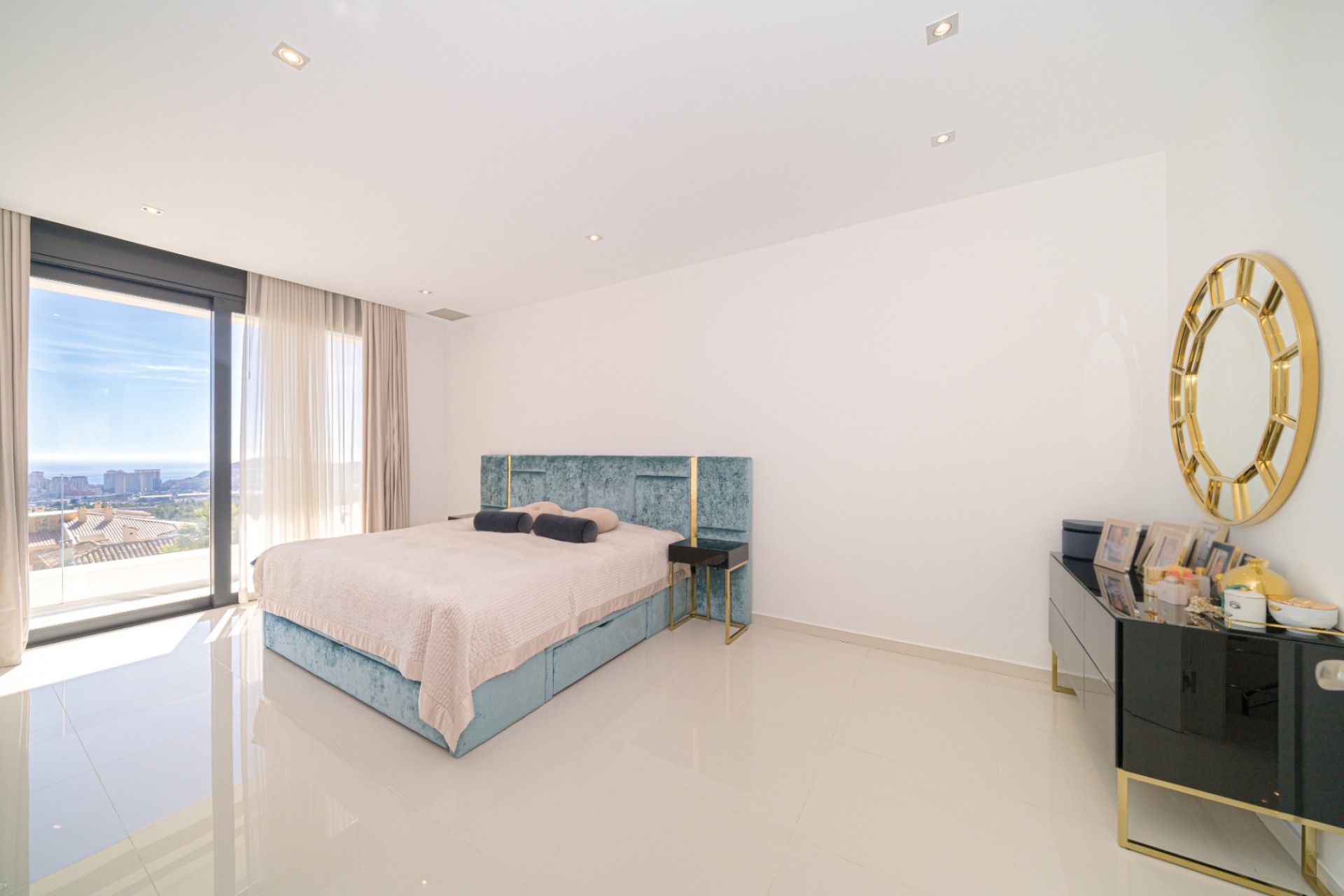 Reventa - Villa -
Finestrat - Costa Blanca