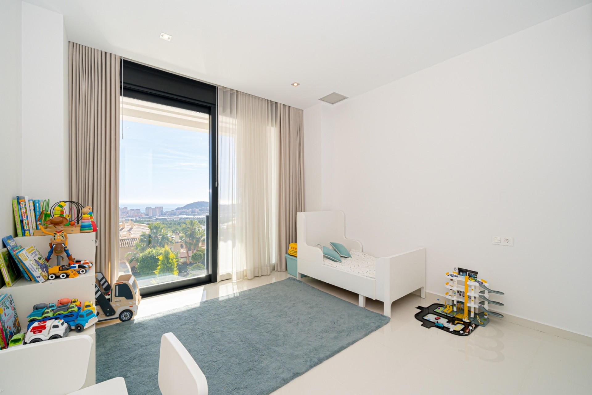 Reventa - Villa -
Finestrat - Costa Blanca