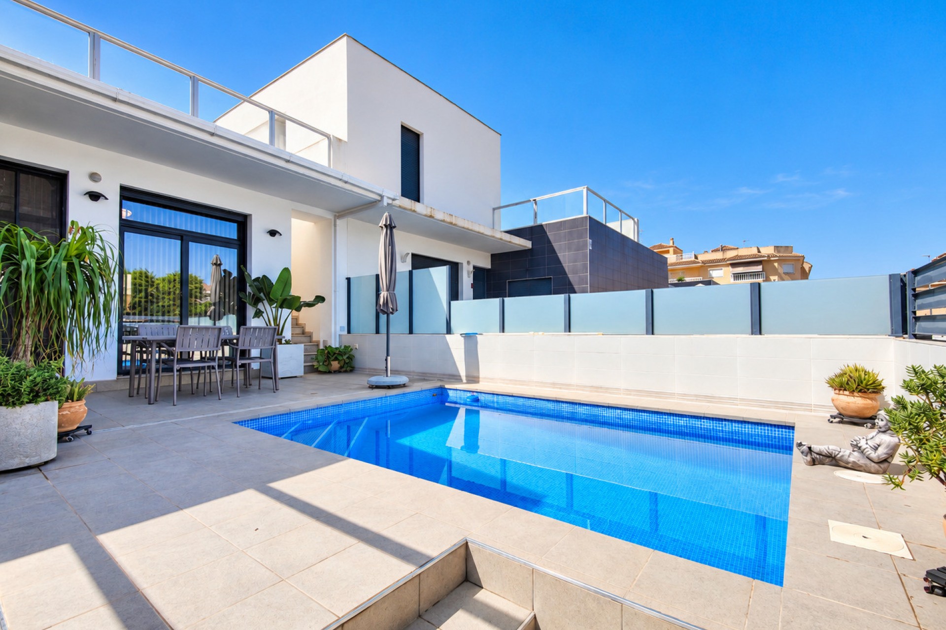 Reventa - Villa -
Formentera del Segura - Costa Blanca