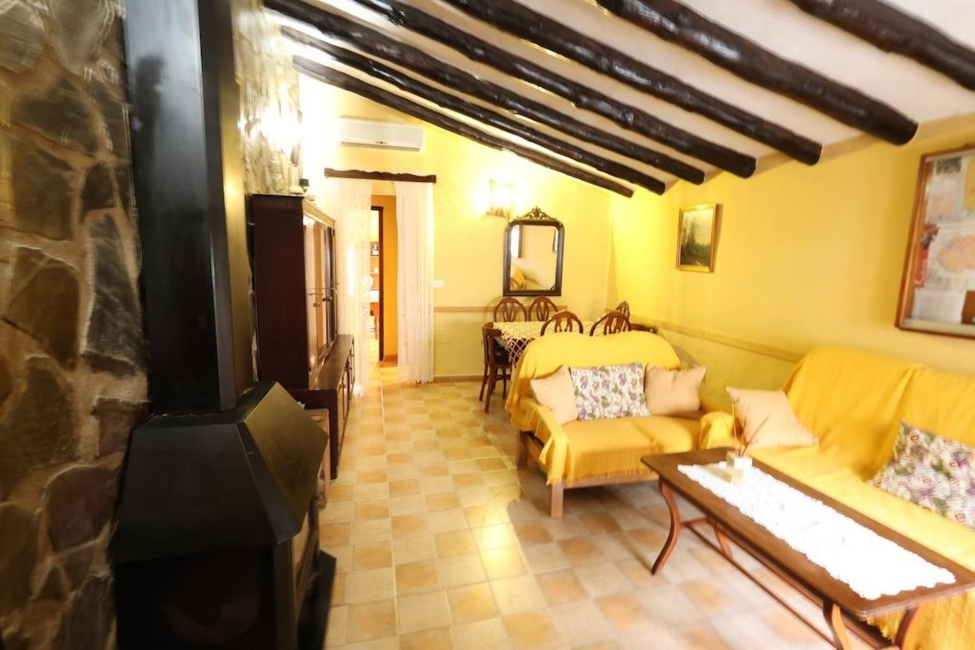 Reventa - Villa -
Fortuna - Inland