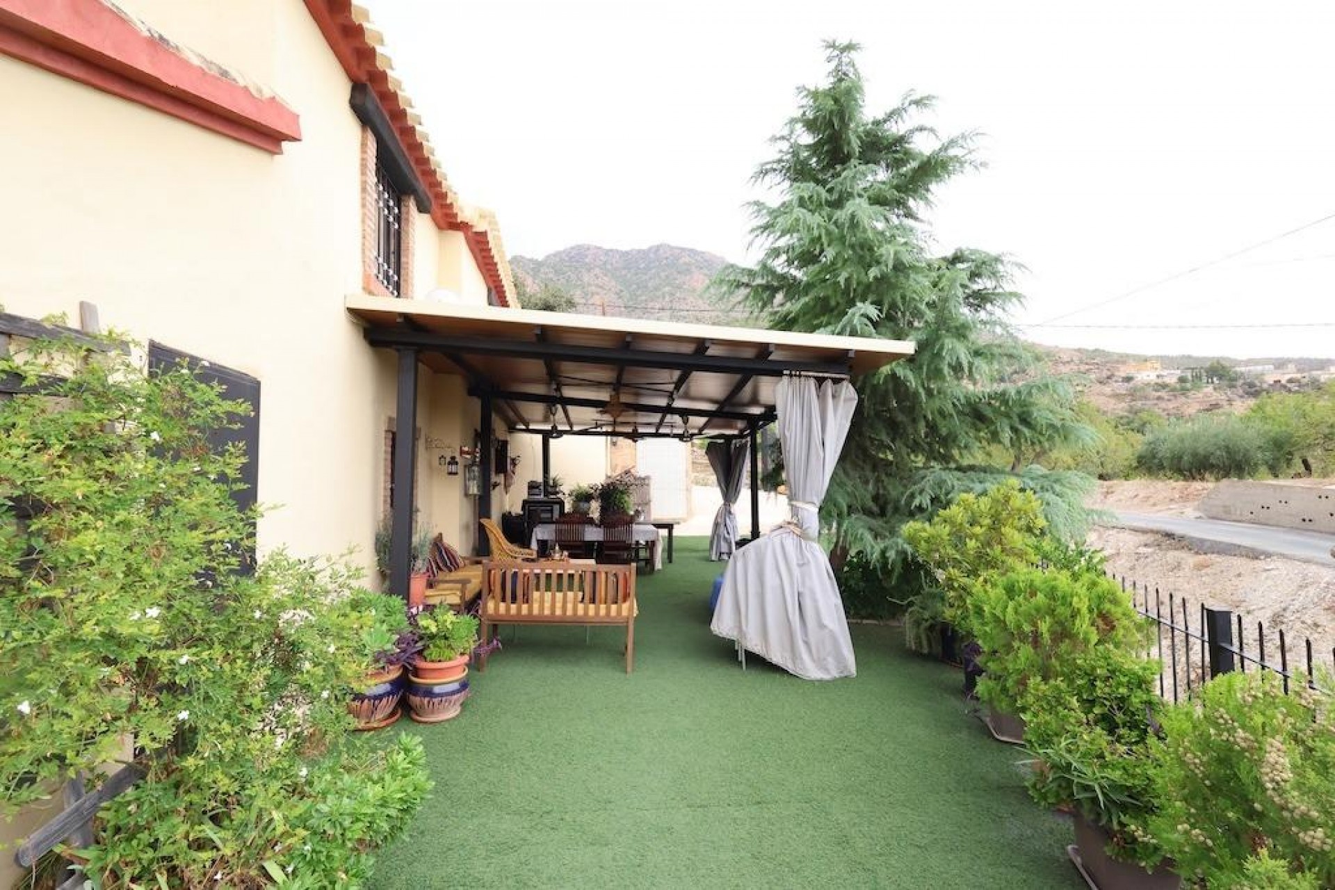 Reventa - Villa -
Fortuna - Inland