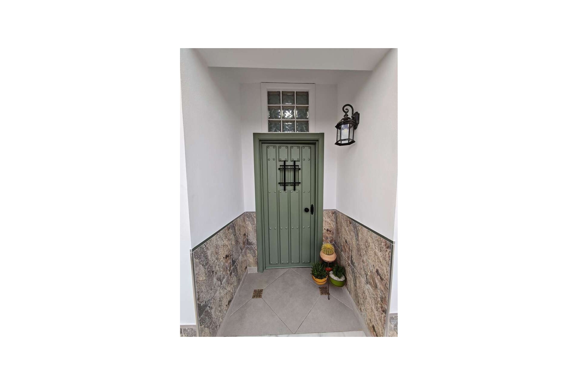 Reventa - Villa -
Fortuna - Inland