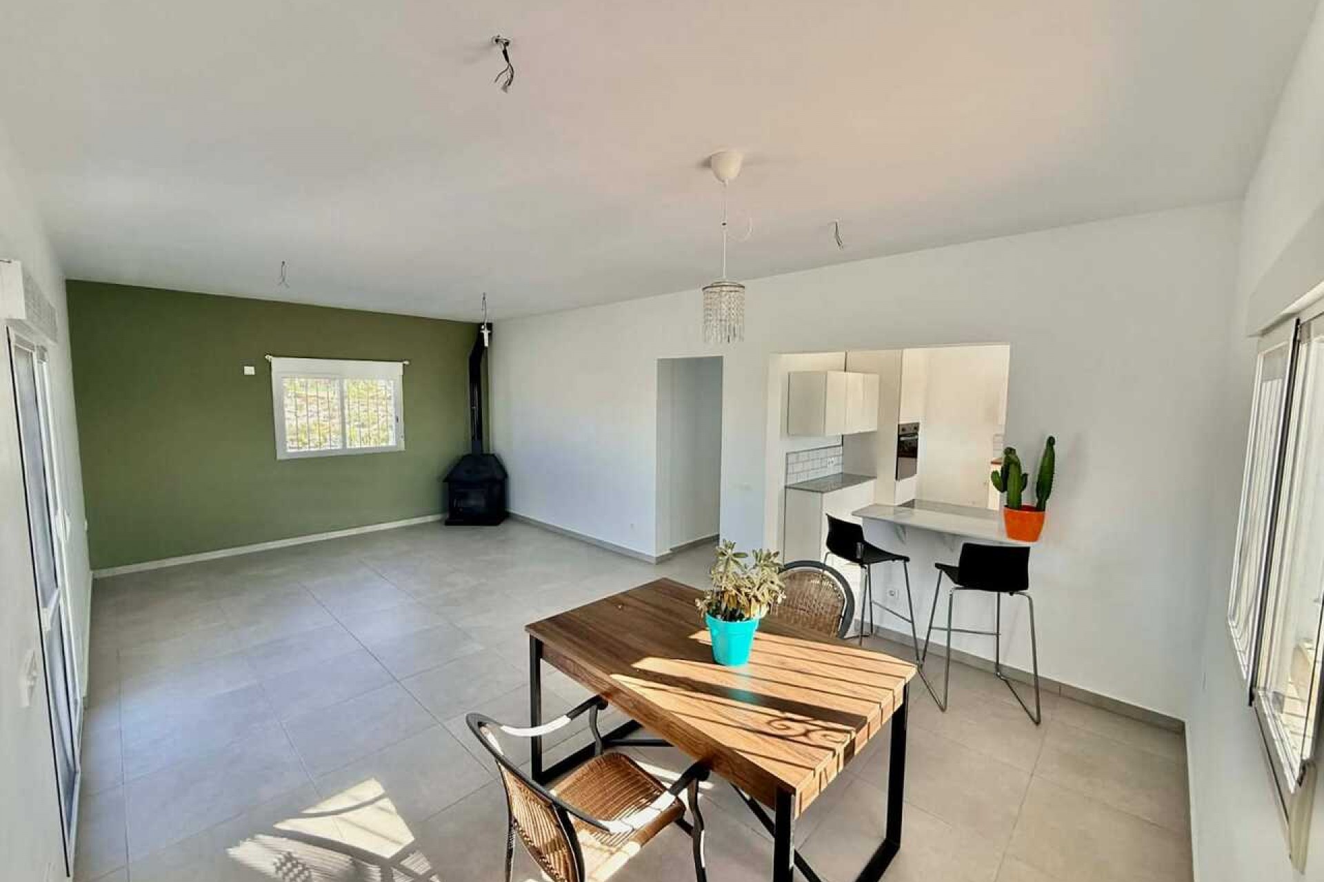 Reventa - Villa -
Fortuna - Inland