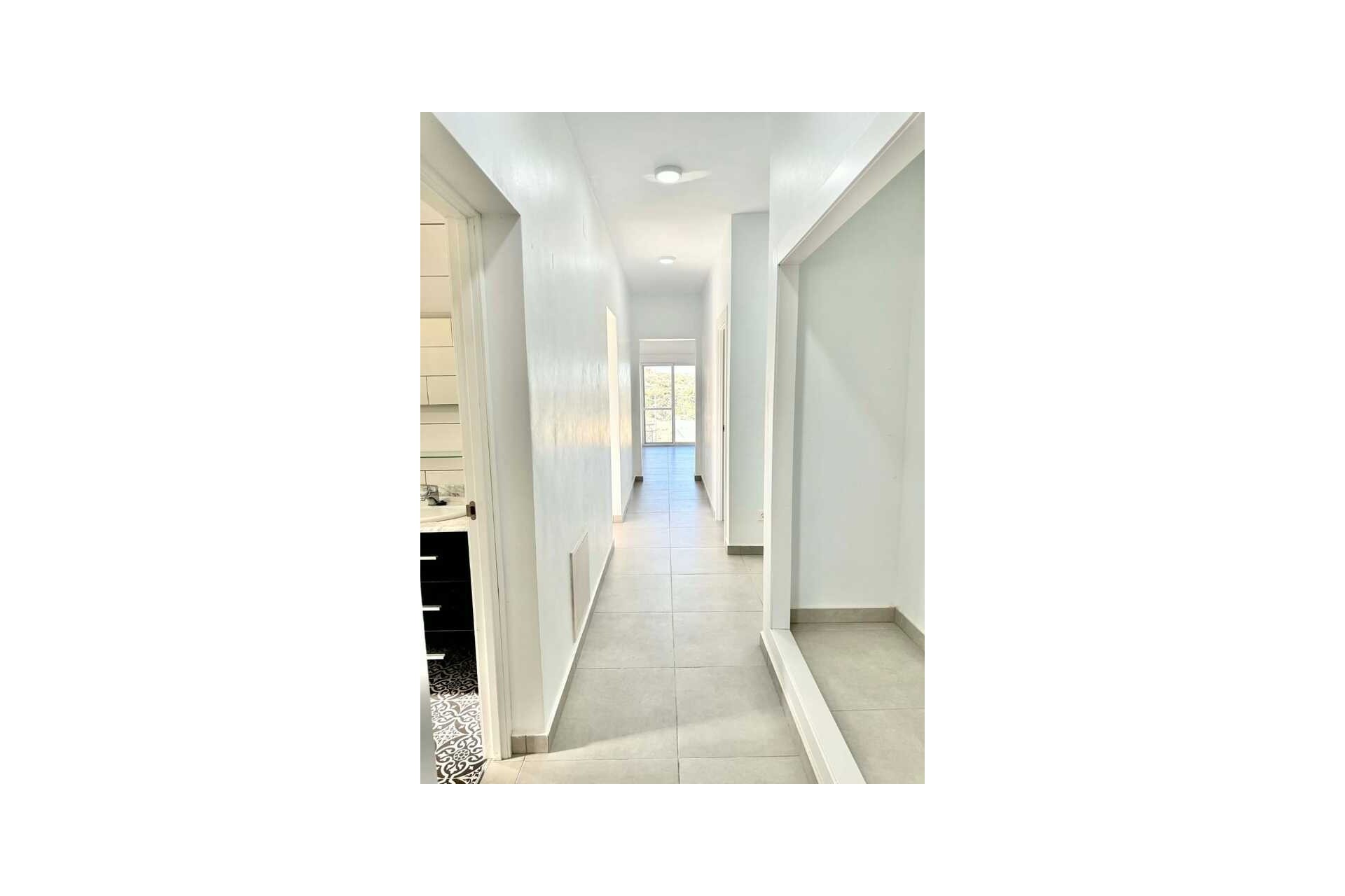 Reventa - Villa -
Fortuna - Inland