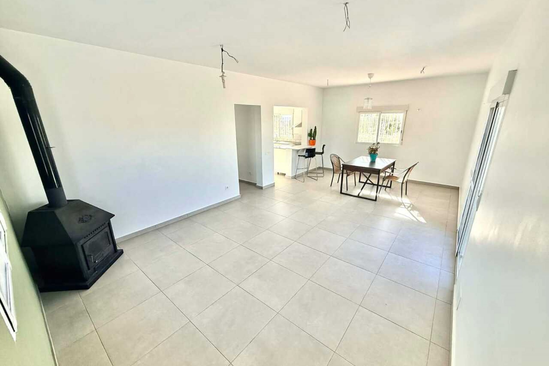 Reventa - Villa -
Fortuna - Inland