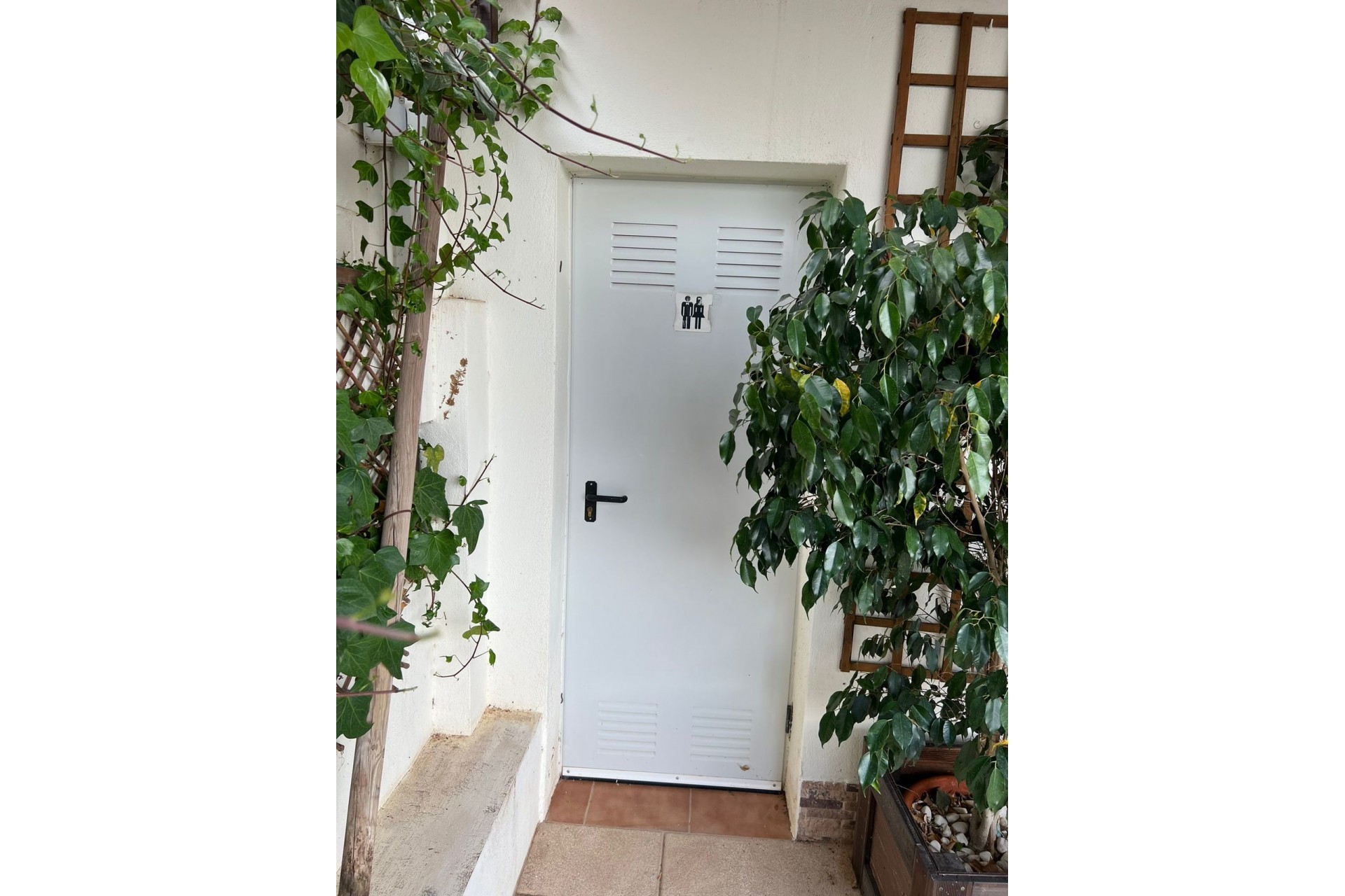 Reventa - Villa -
Fortuna - Inland