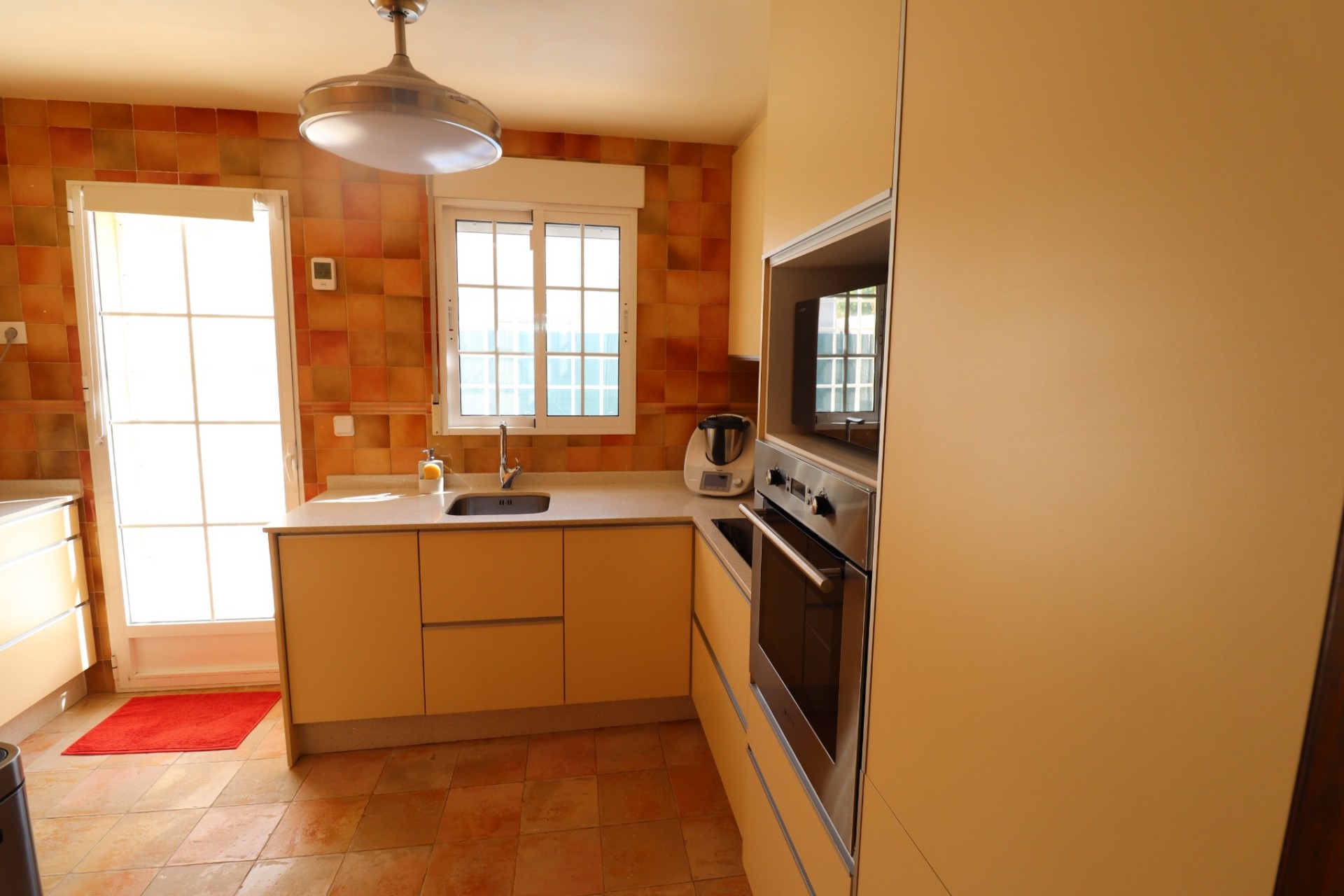 Reventa - Villa -
Fortuna - Inland