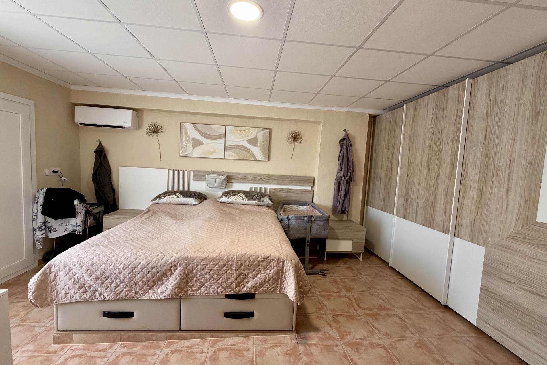 Reventa - Villa -
Fortuna - Inland