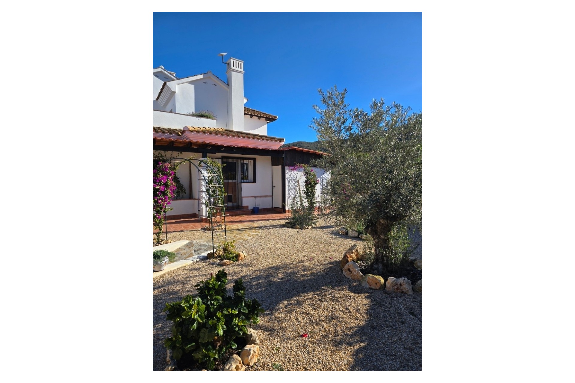 Reventa - Villa -
Fuente Álamo - Inland