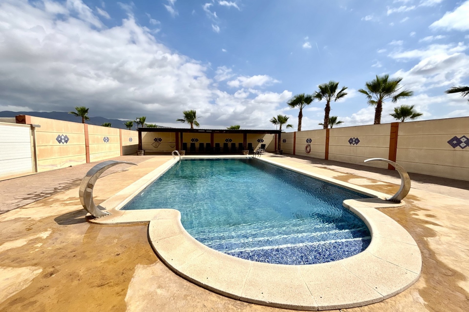Reventa - Villa -
Fuente Álamo - Inland