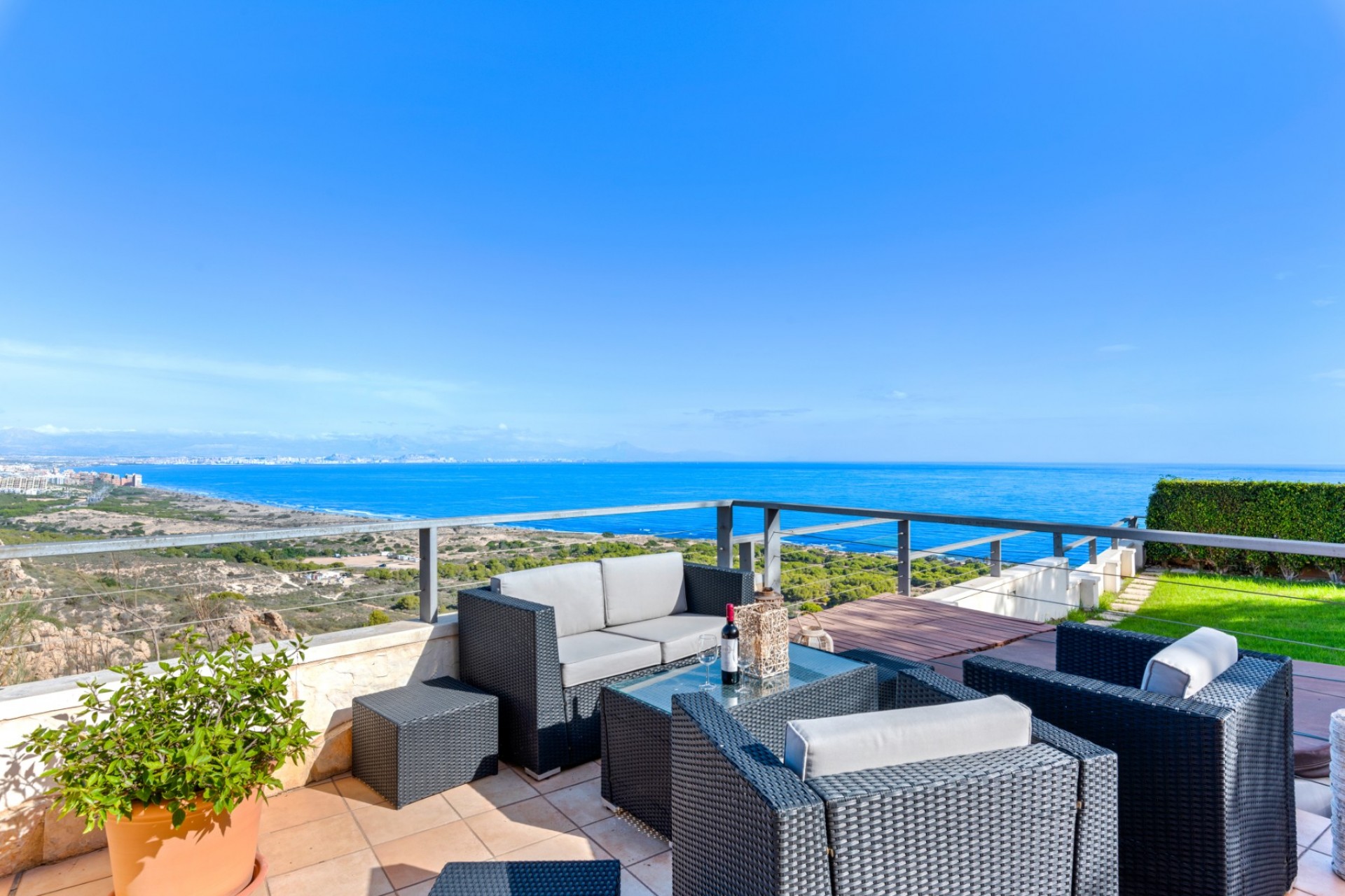 Reventa - Villa -
Gran Alacant - Costa Blanca