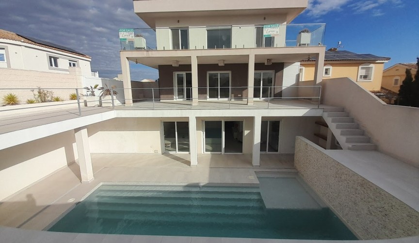 Reventa - Villa -
Gran Alacant - Costa Blanca