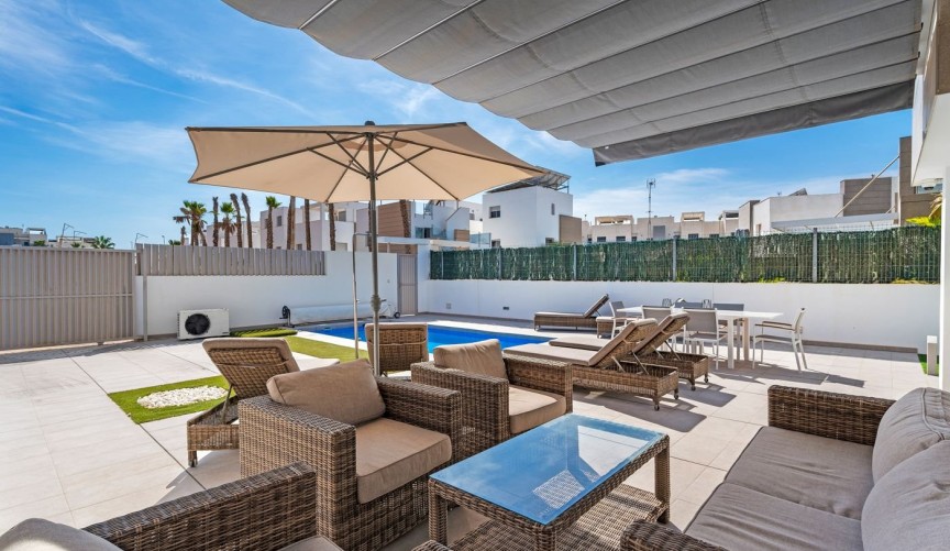 Reventa - Villa -
Guardamar del Segura - Costa Blanca