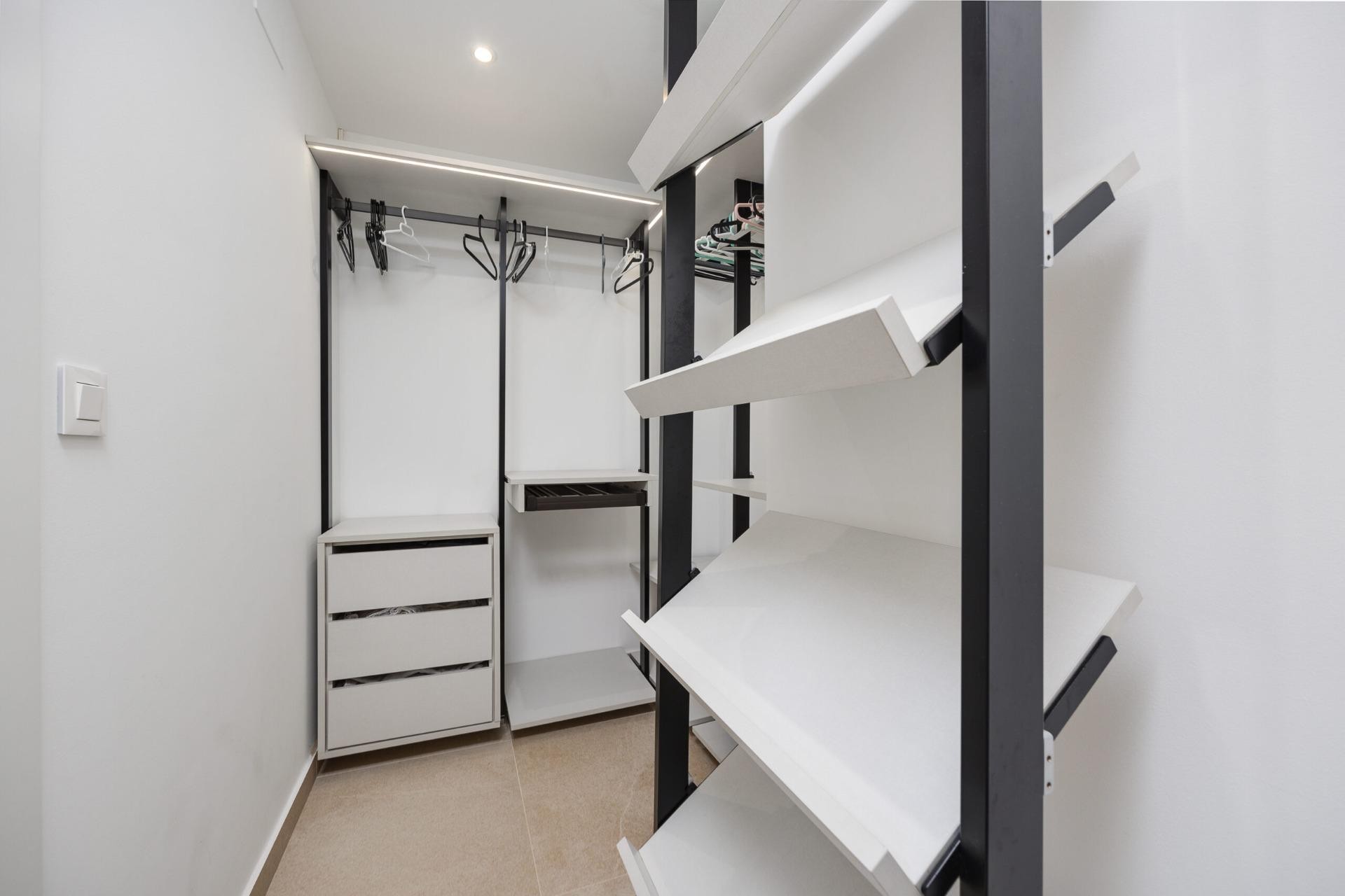 Reventa - Villa -
Guardamar del Segura - El Raso