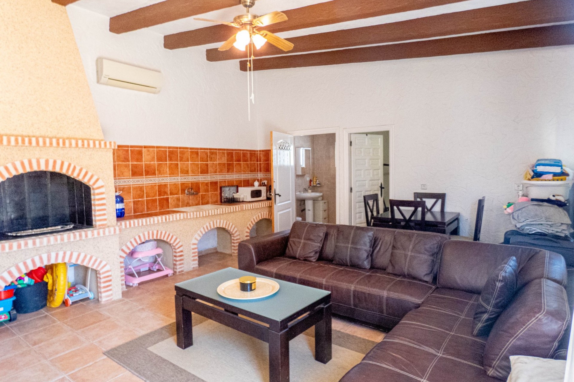 Reventa - Villa -
Heredades - Costa Blanca