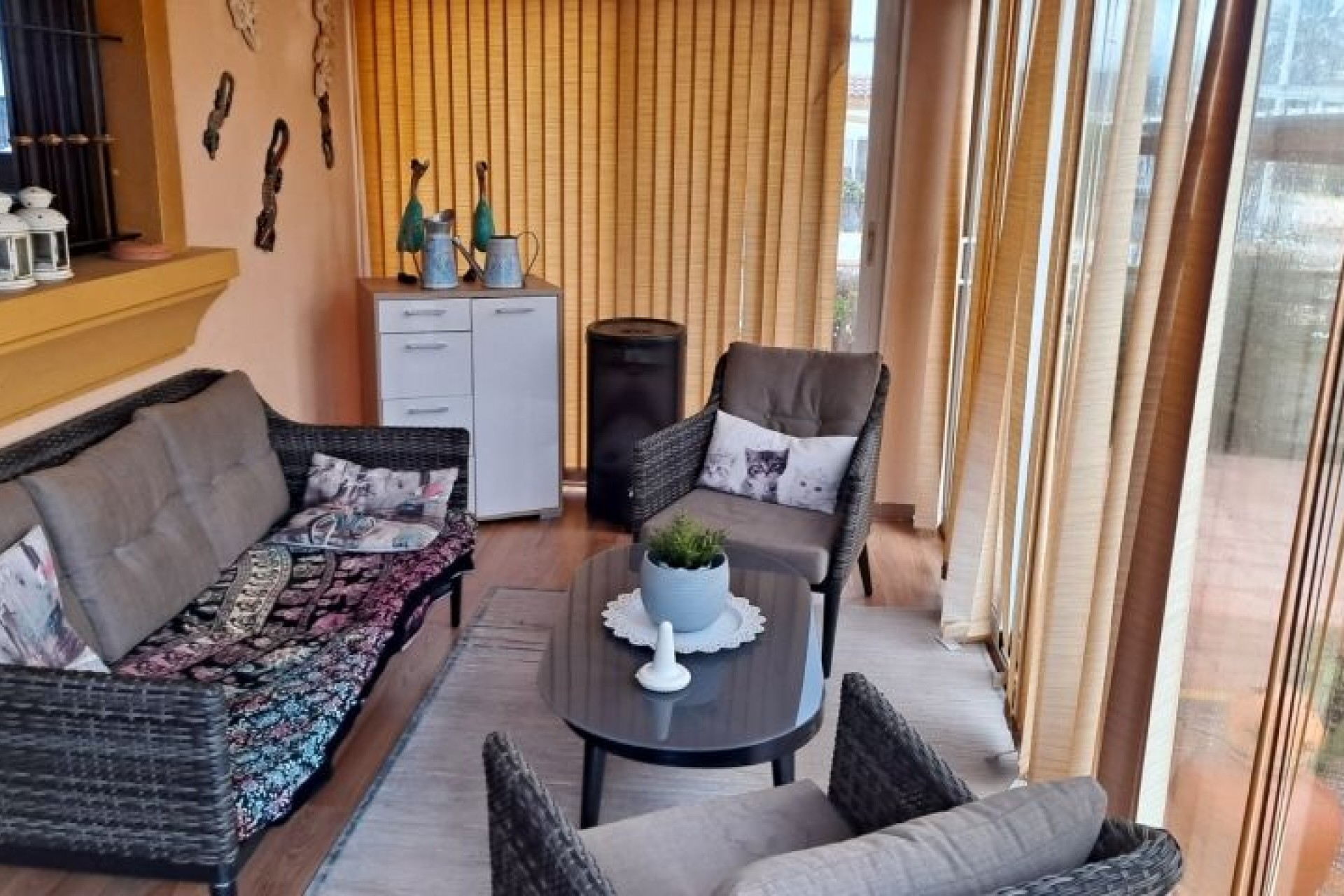 Reventa - Villa -
Hondón de las Nieves - Inland