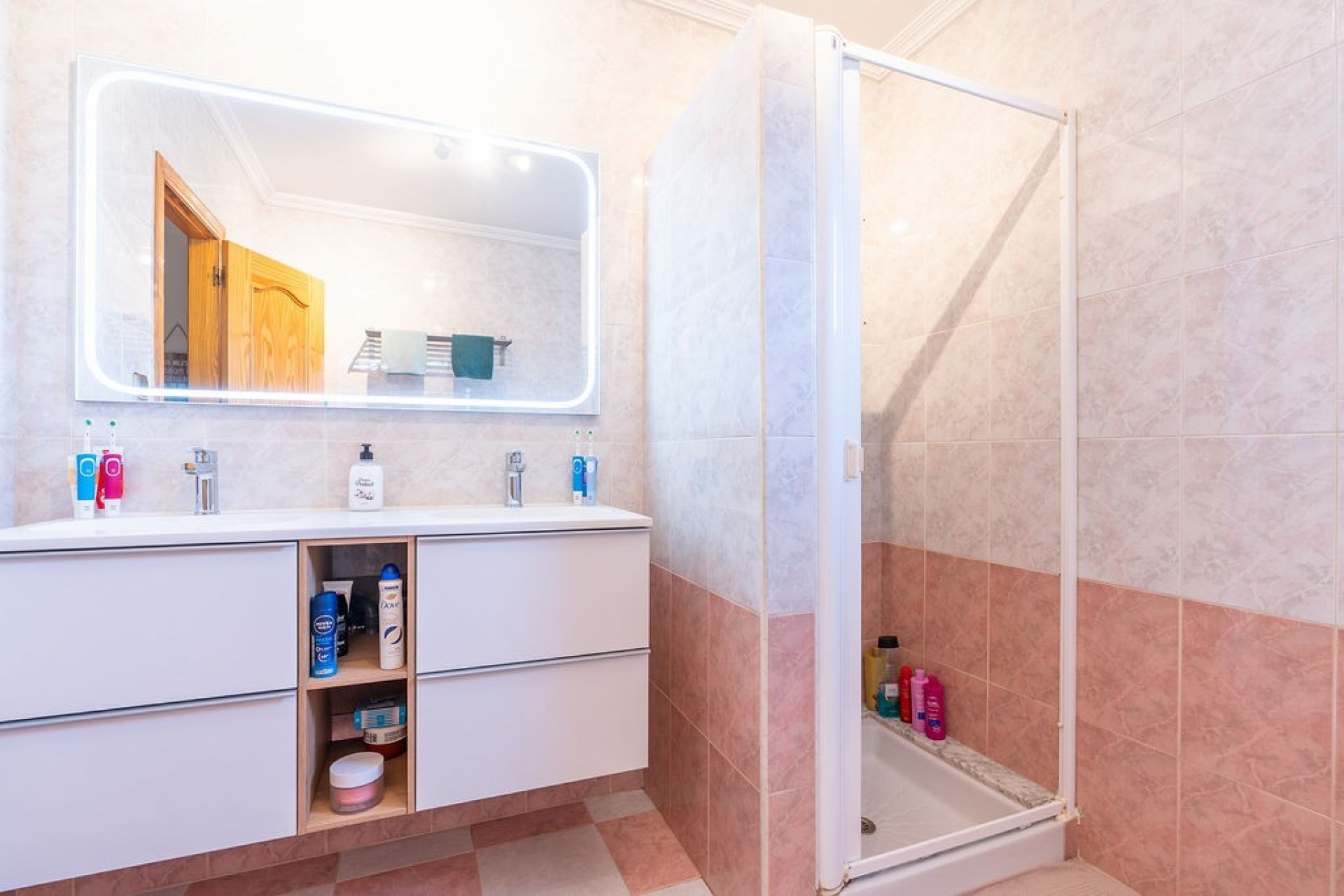 Reventa - Villa -
Hondón de las Nieves - Inland