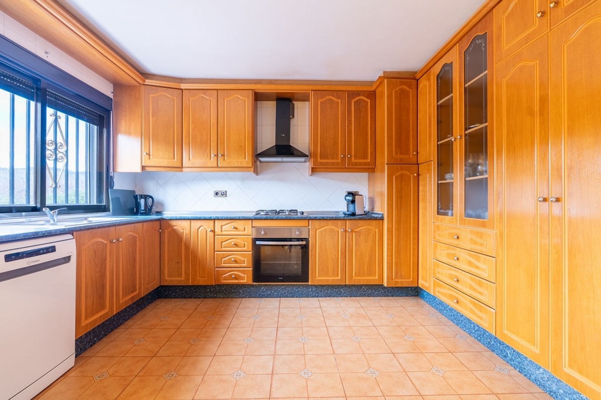 Reventa - Villa -
Hondón de las Nieves - Inland