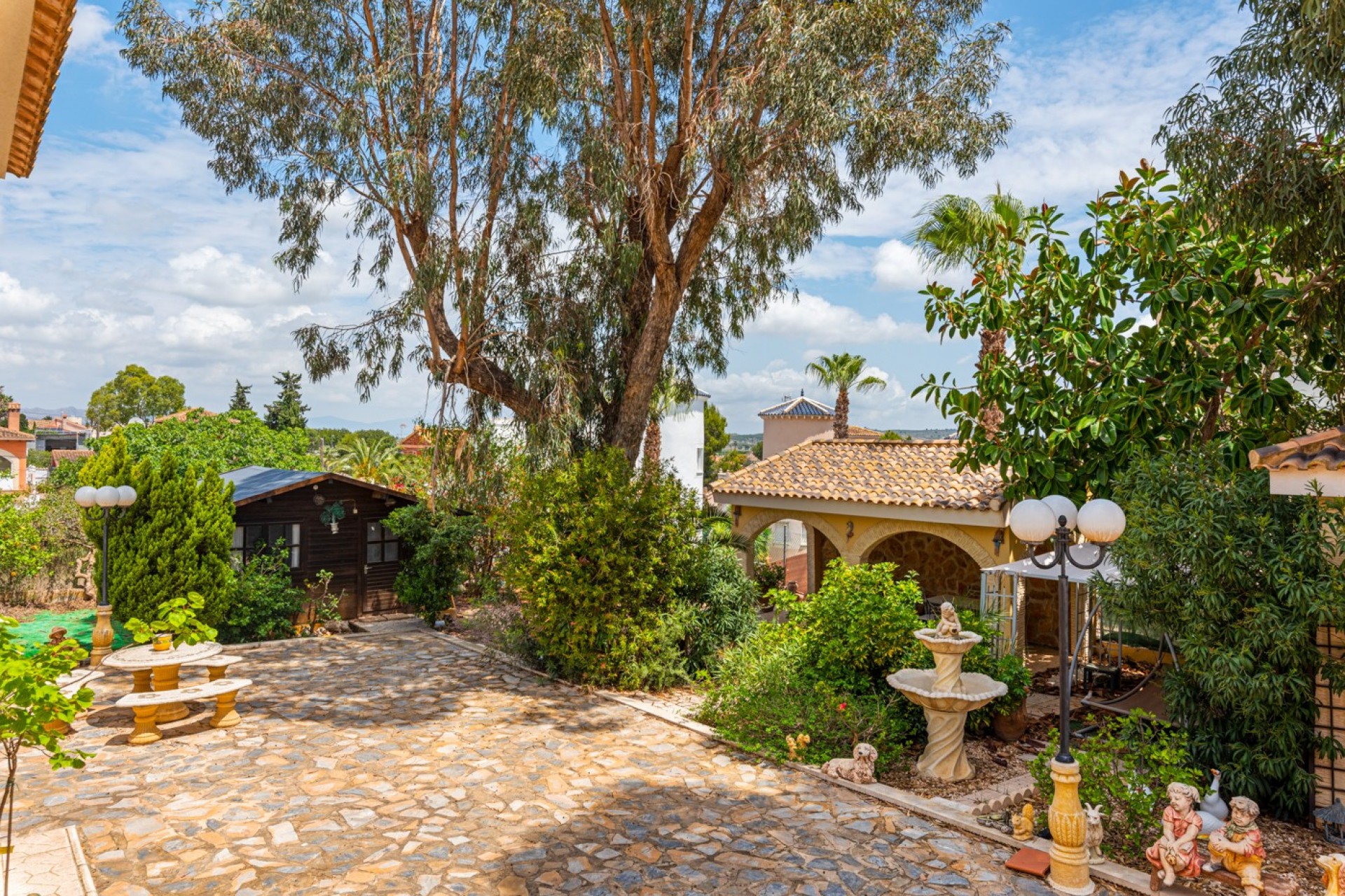 Reventa - Villa -
Jacarilla - Inland