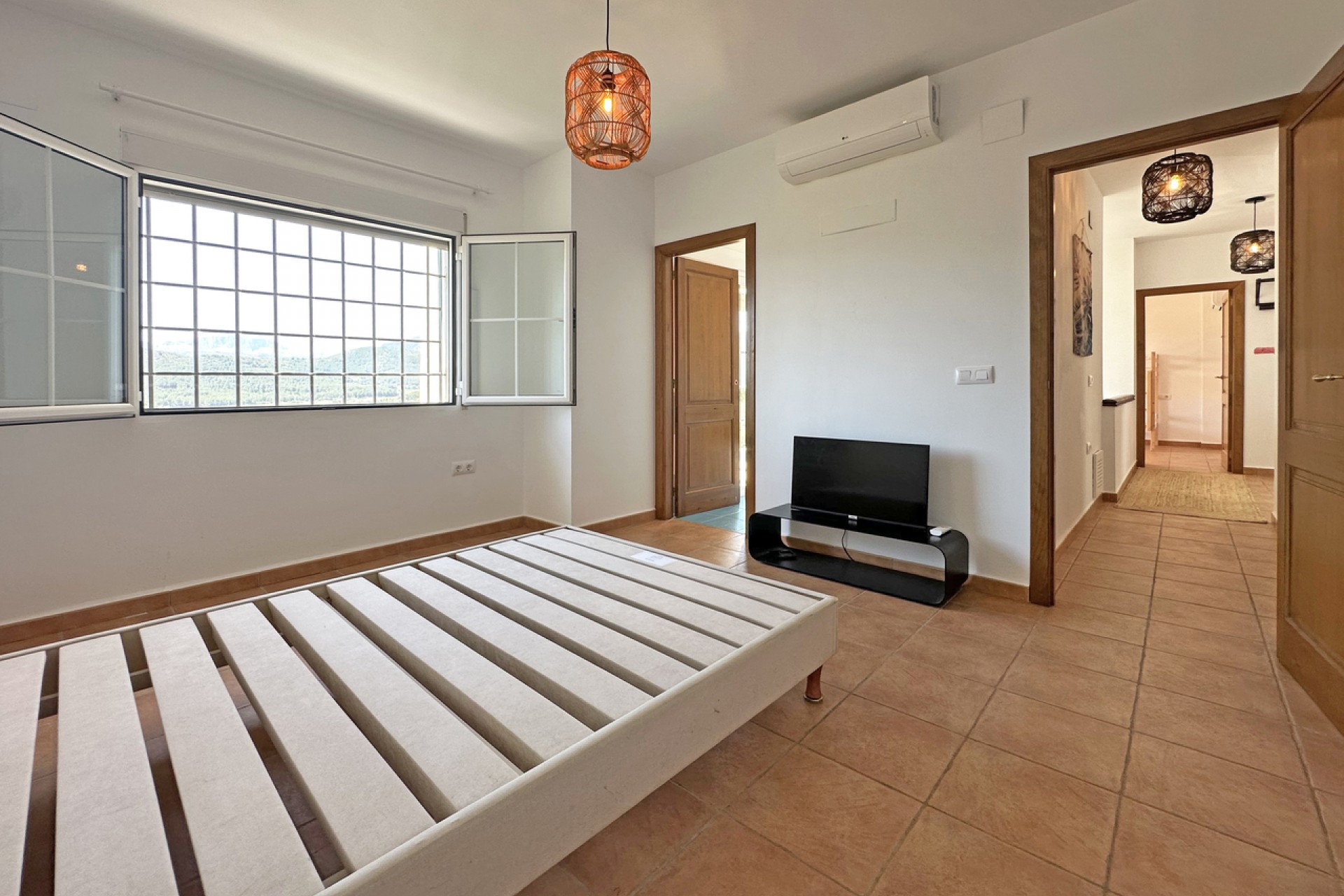 Reventa - Villa -
Jalón - Inland